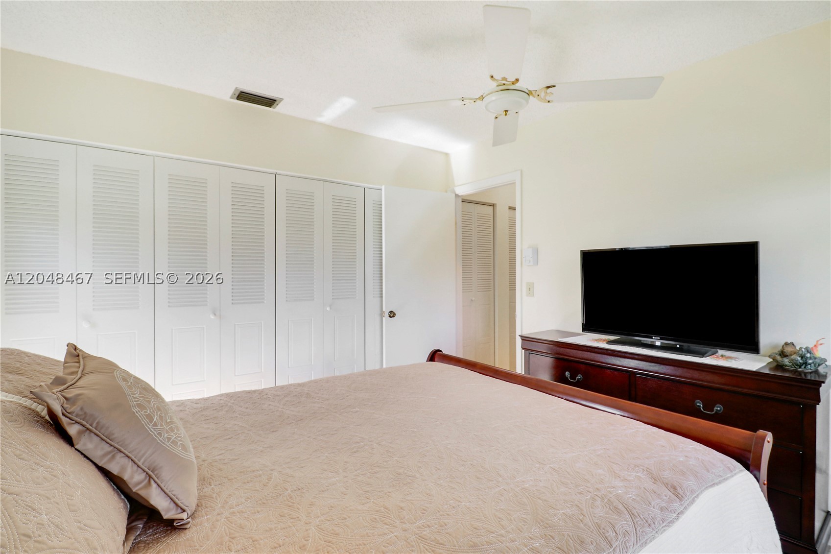 BUTTONWOOD 1 - Residential