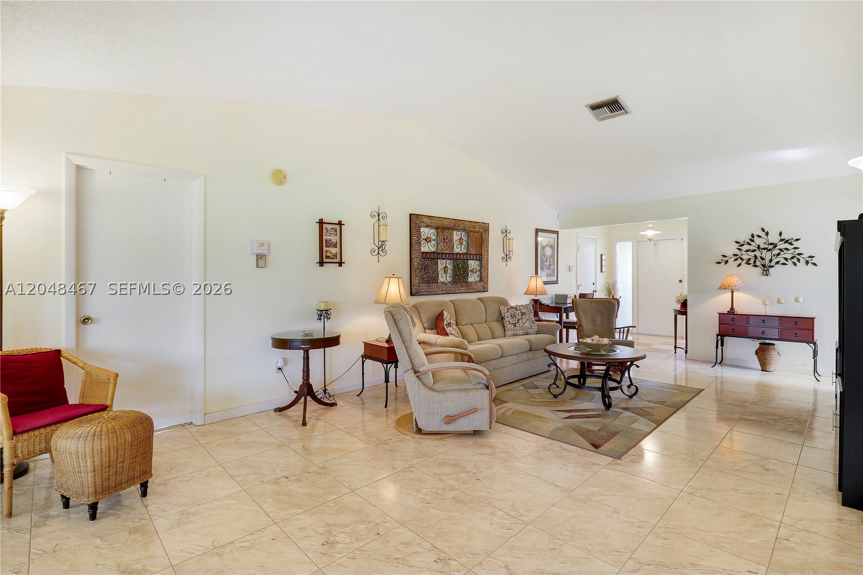 BUTTONWOOD 1 - Residential