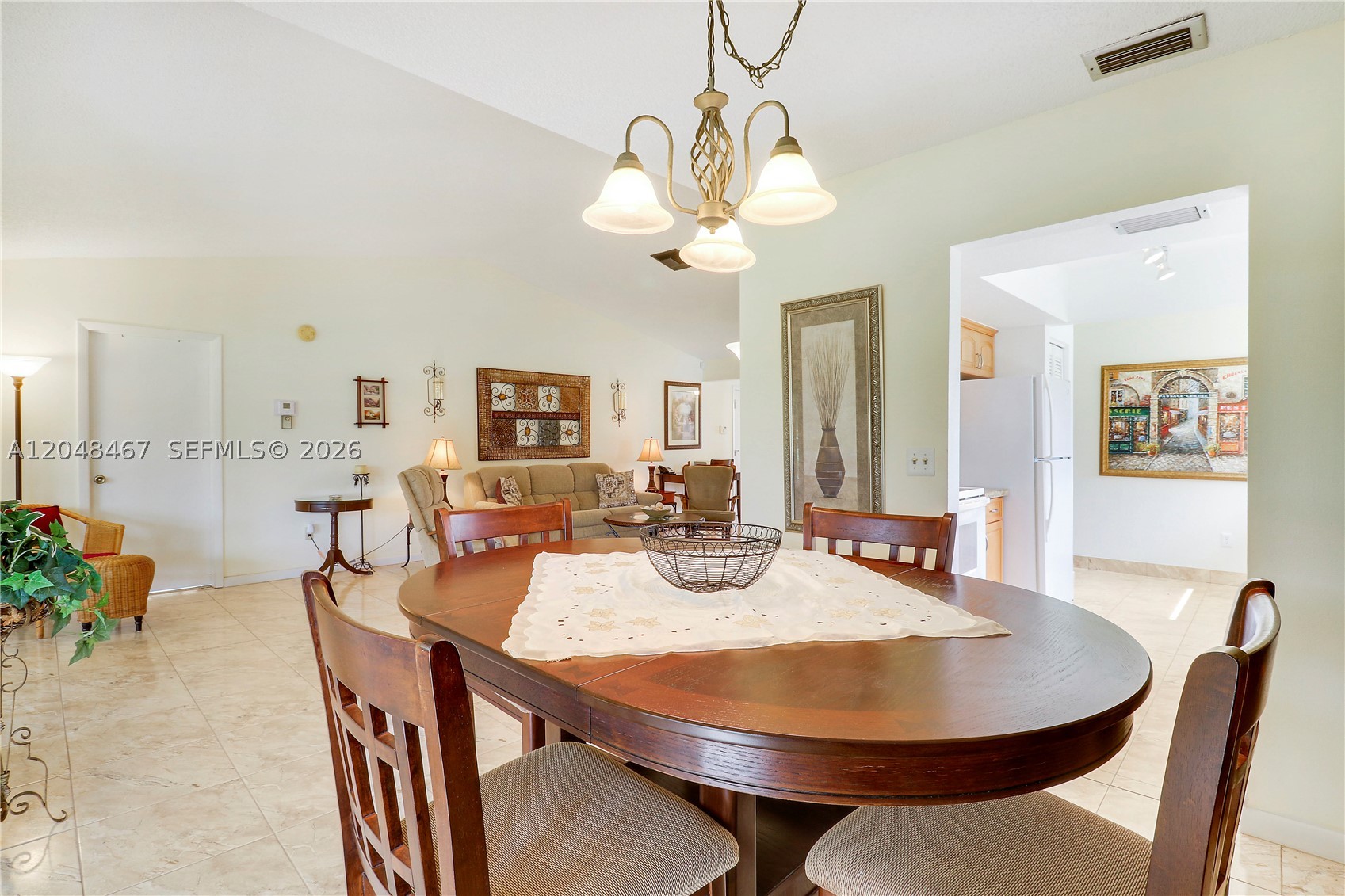 BUTTONWOOD 1 - Residential