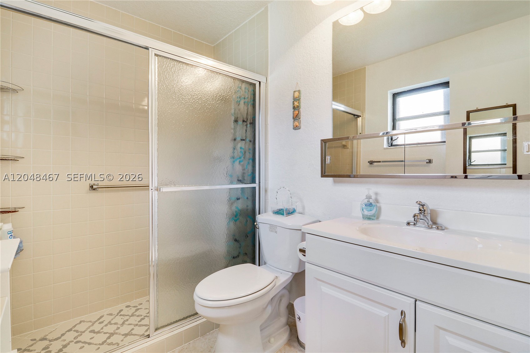 BUTTONWOOD 1 - Residential