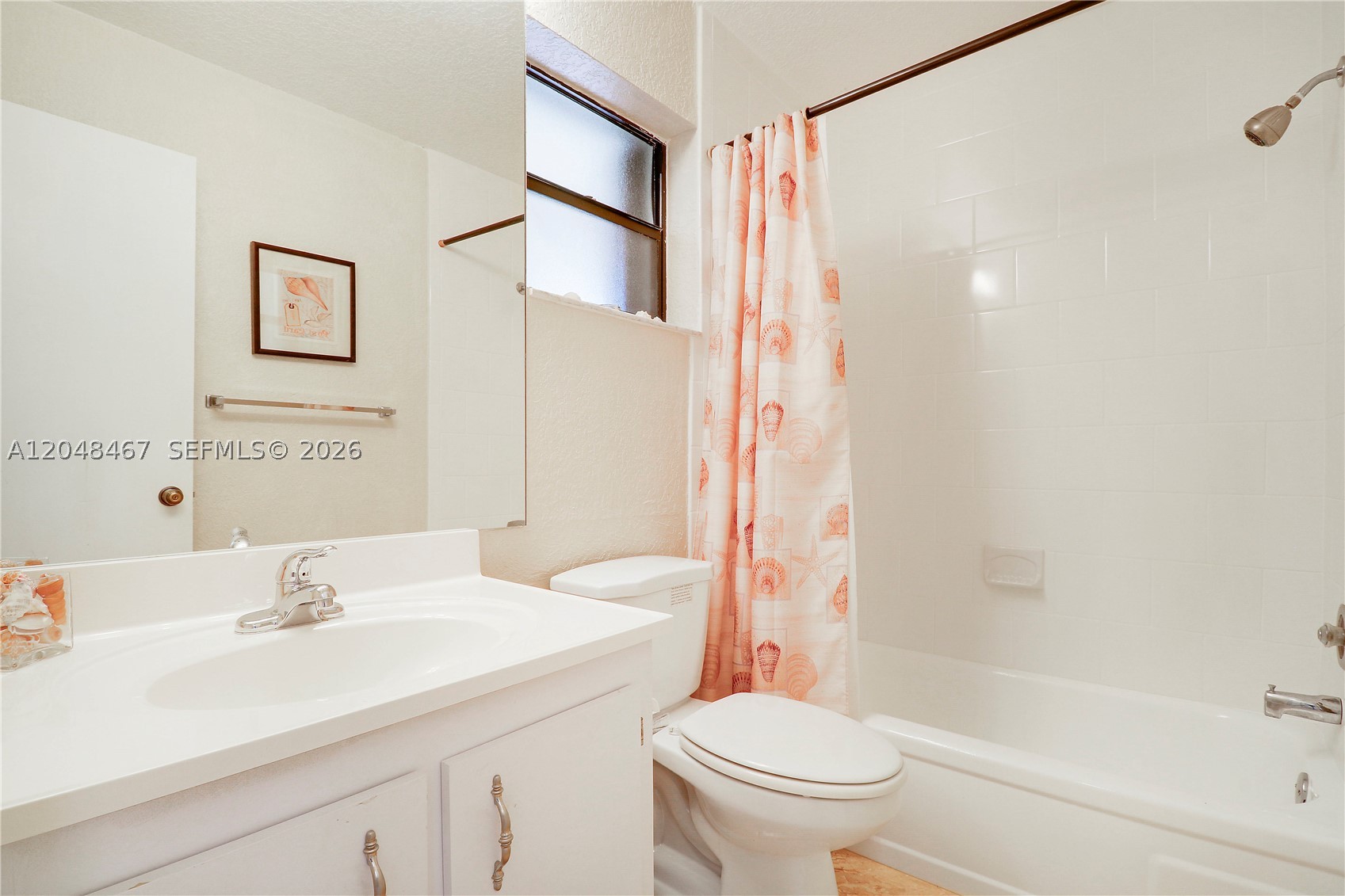 BUTTONWOOD 1 - Residential