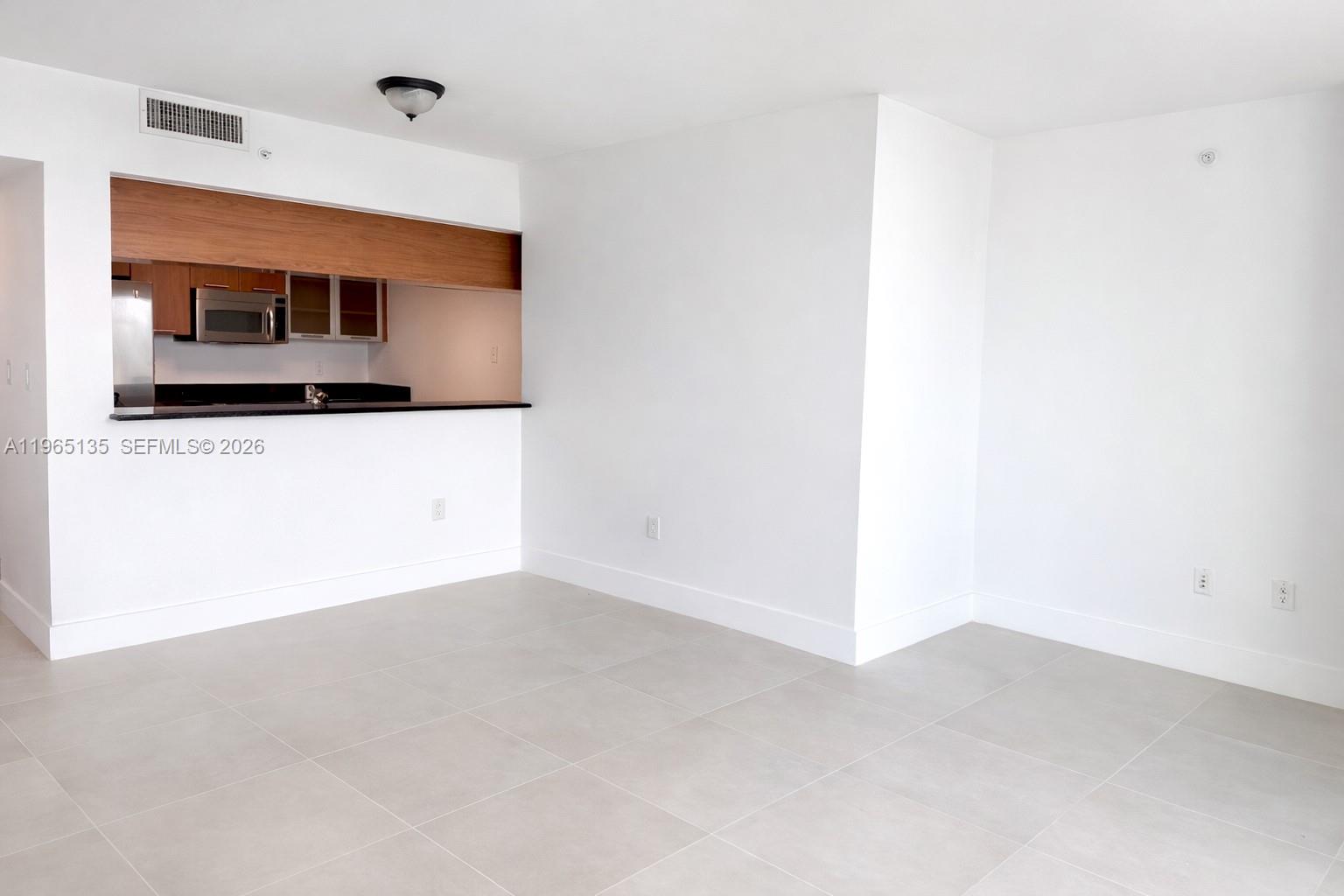 1800 CLUB CONDO - Residential