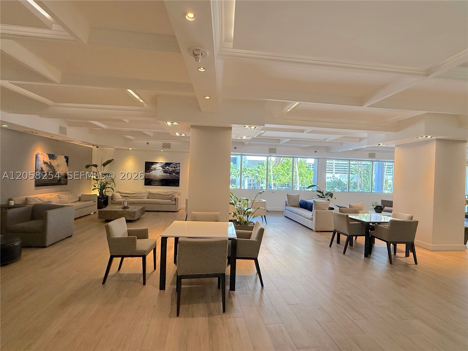 THE DECOPLAGE CONDO - Residential