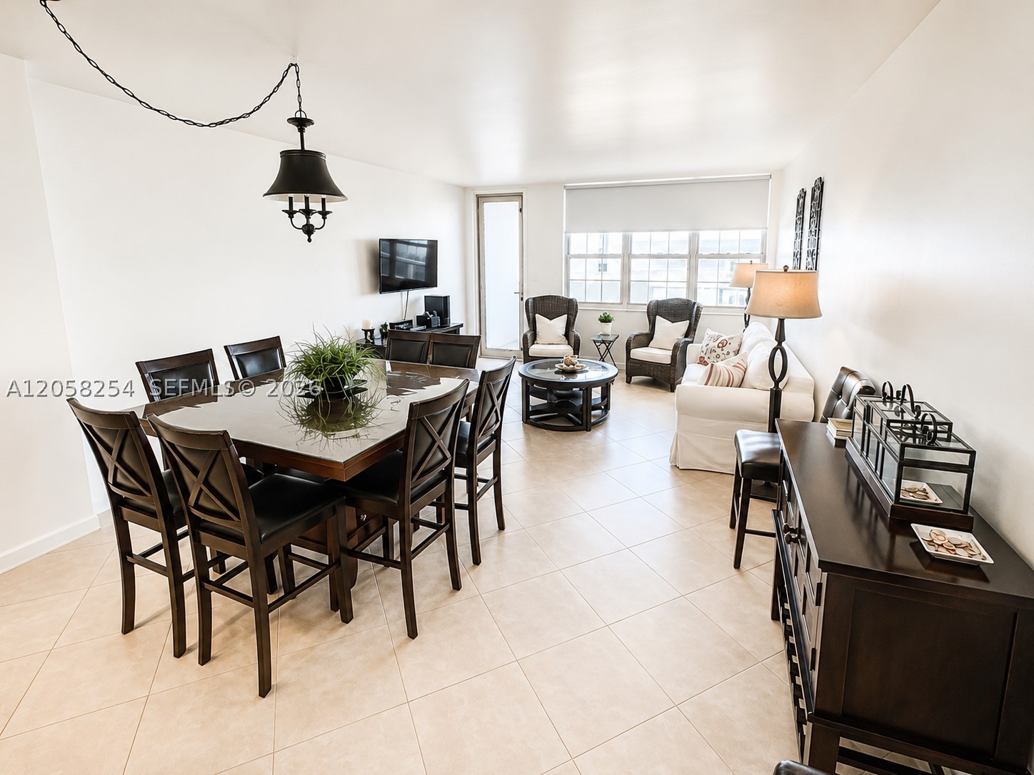 THE DECOPLAGE CONDO - Residential