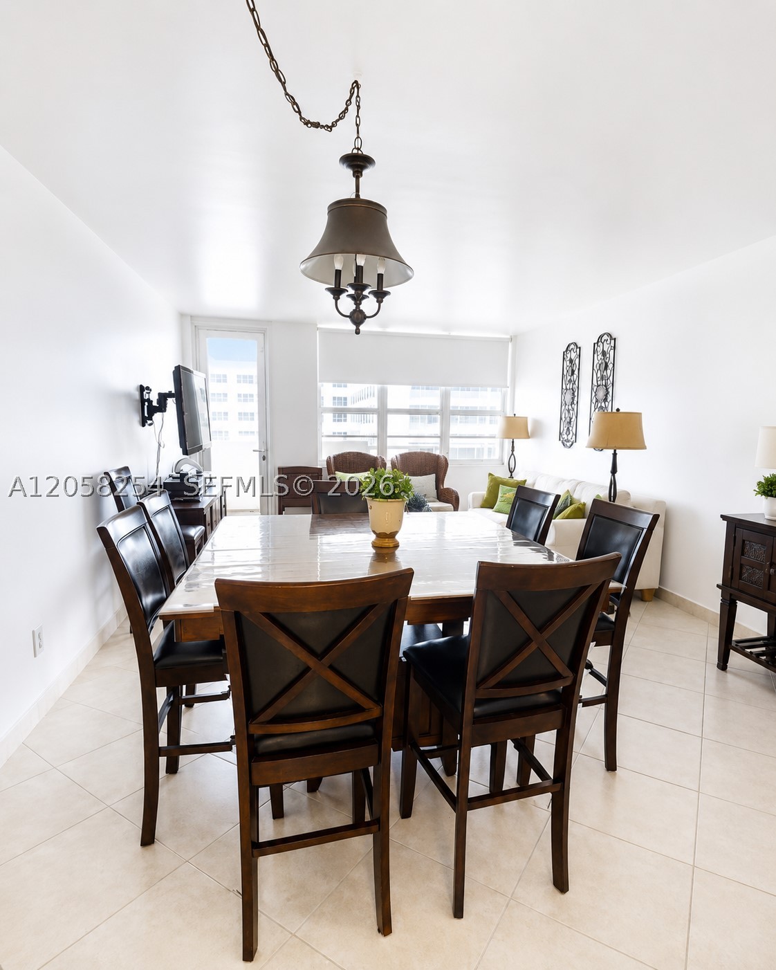 THE DECOPLAGE CONDO - Residential