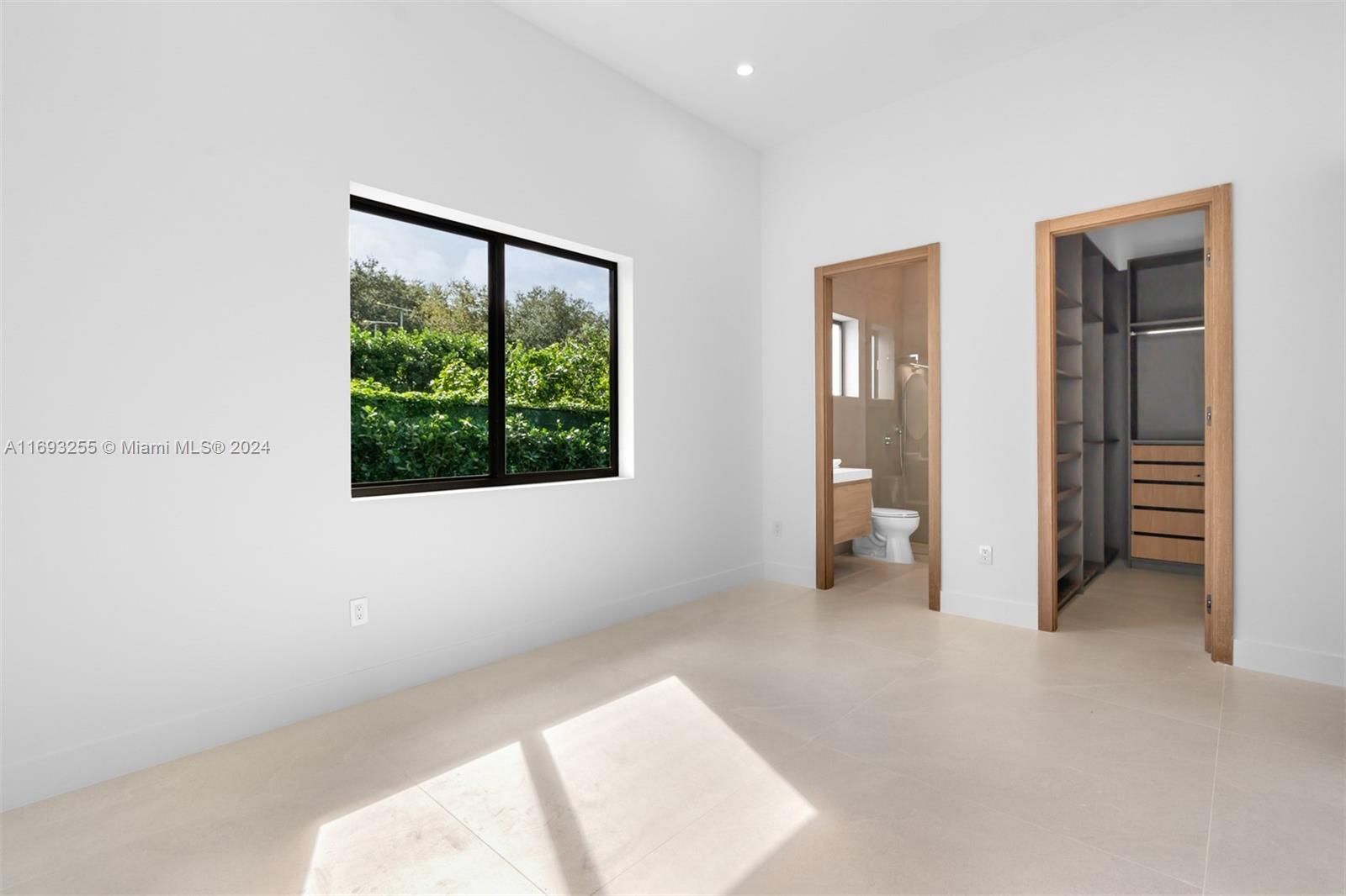 DOMUS ONE - Residential