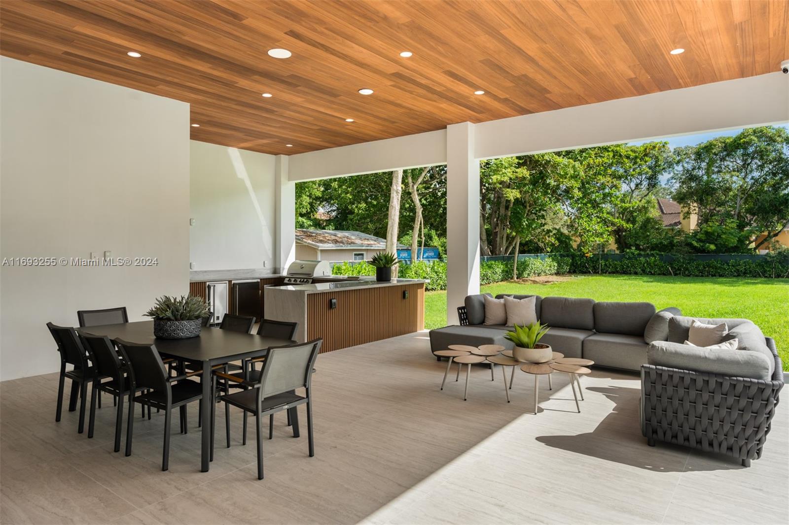 DOMUS ONE - Residential