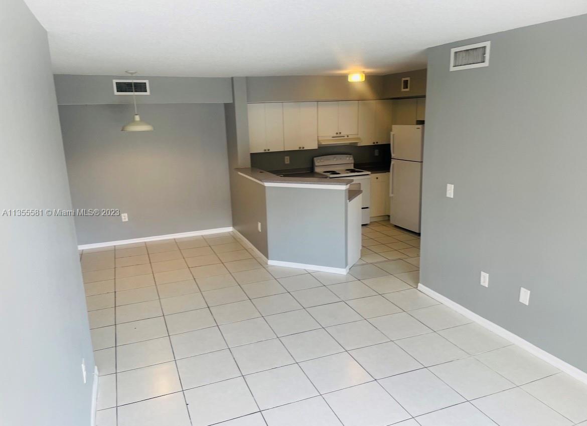 THE OAKS AT MIAMI GARDENS - Residential Lease