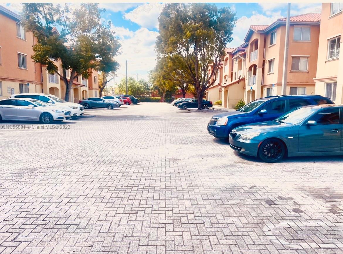 THE OAKS AT MIAMI GARDENS - Residential Lease