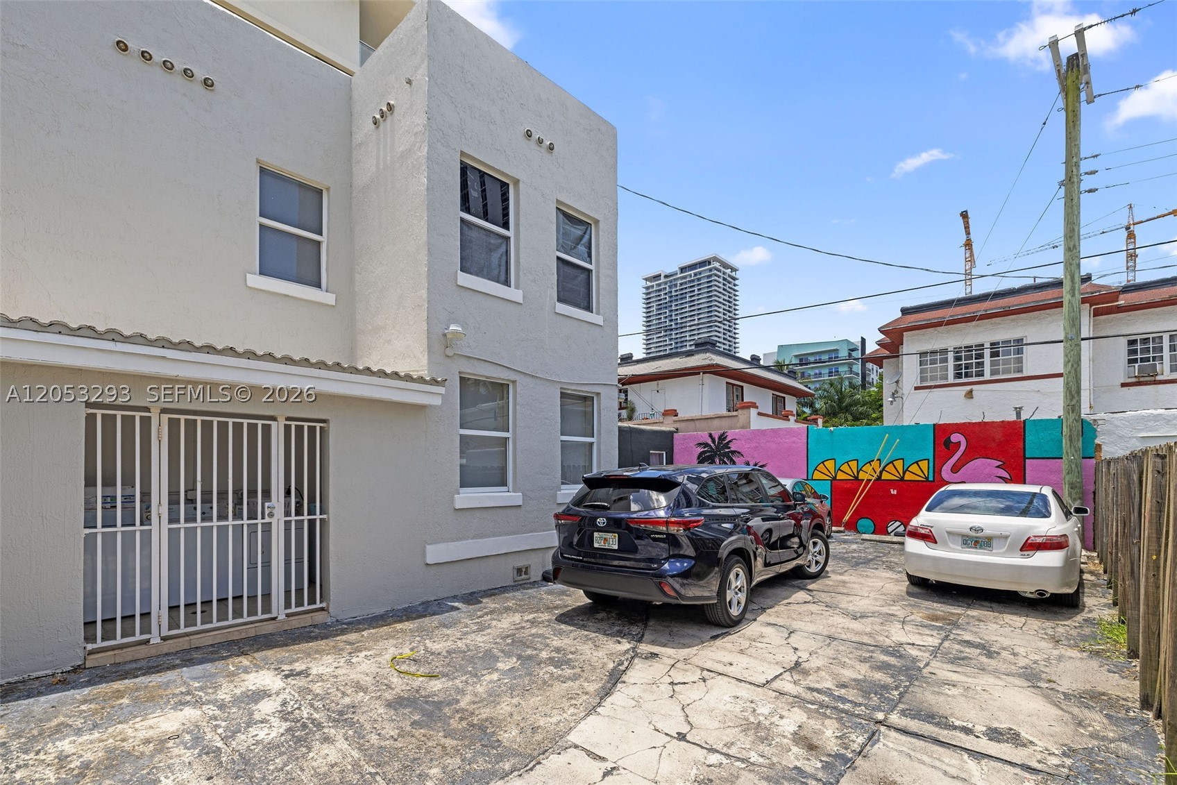 BANYAN PLACE AMD & EXTENS - Residential Lease