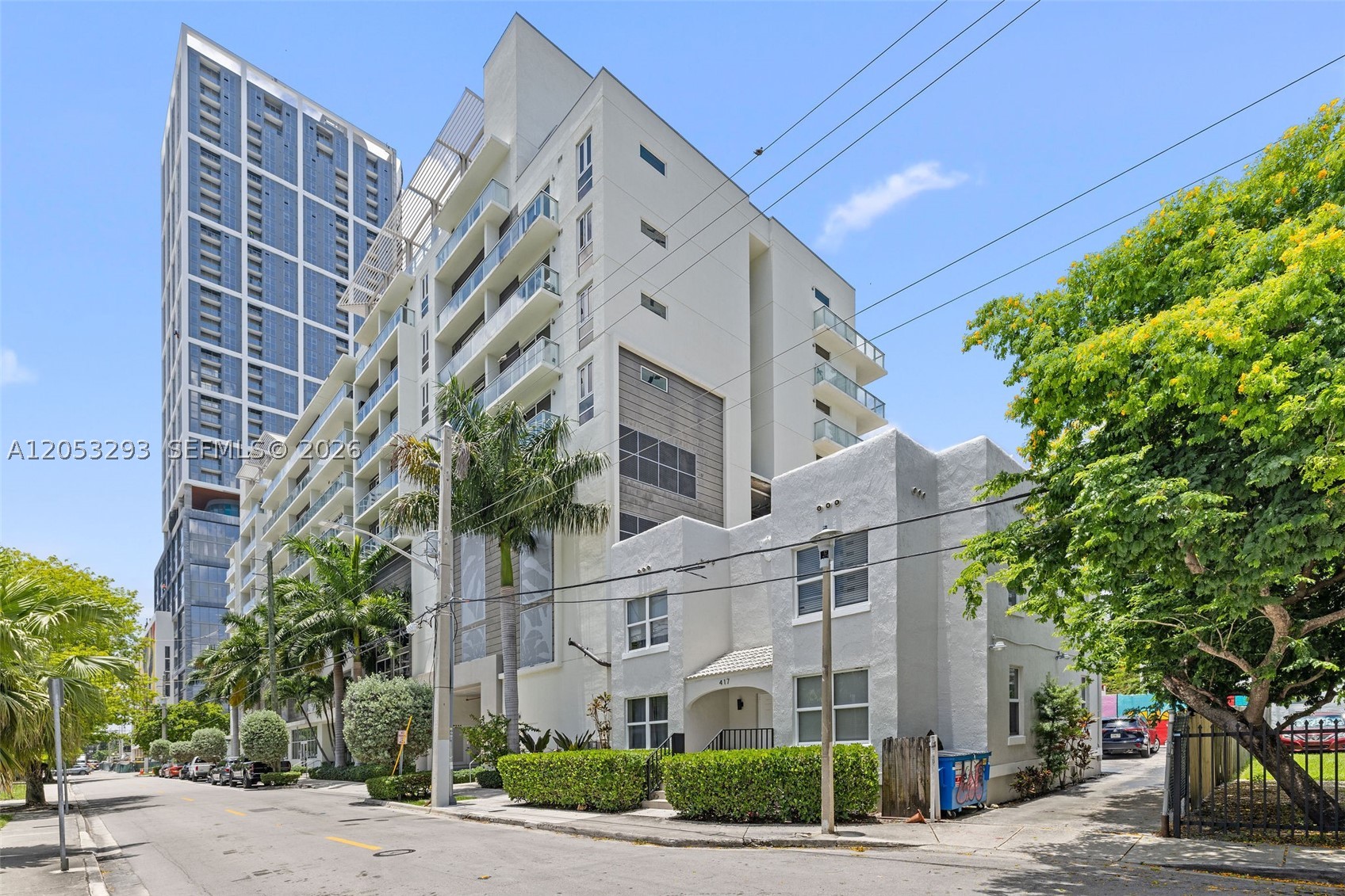 BANYAN PLACE AMD & EXTENS - Residential Lease