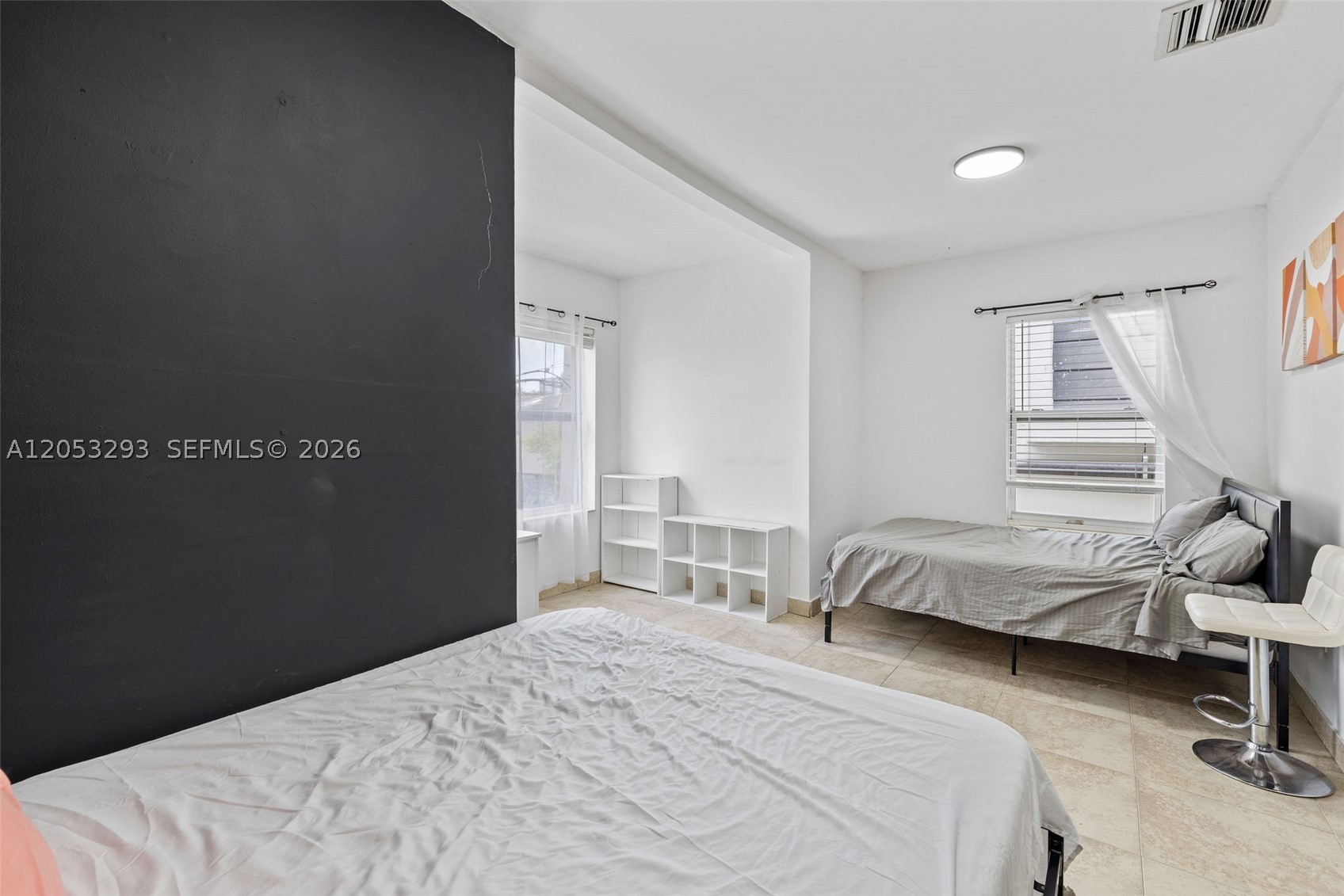 BANYAN PLACE AMD & EXTENS - Residential Lease