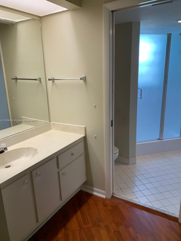 KEYS GATE CONDO NO THREE - Residential