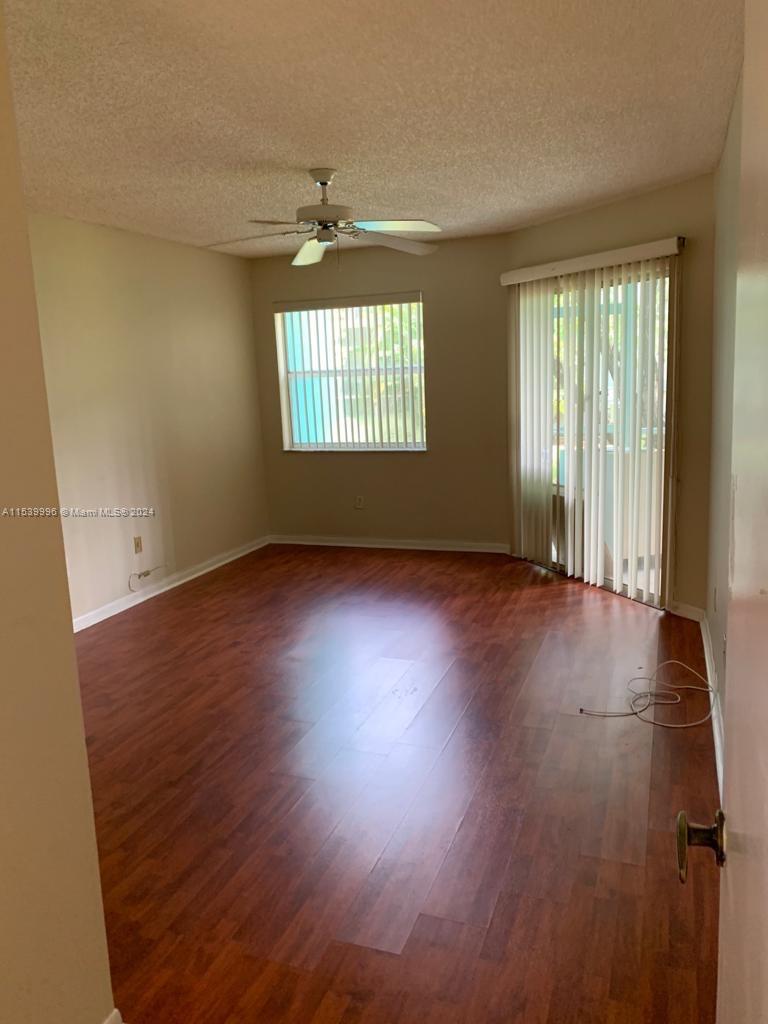 KEYS GATE CONDO NO THREE - Residential