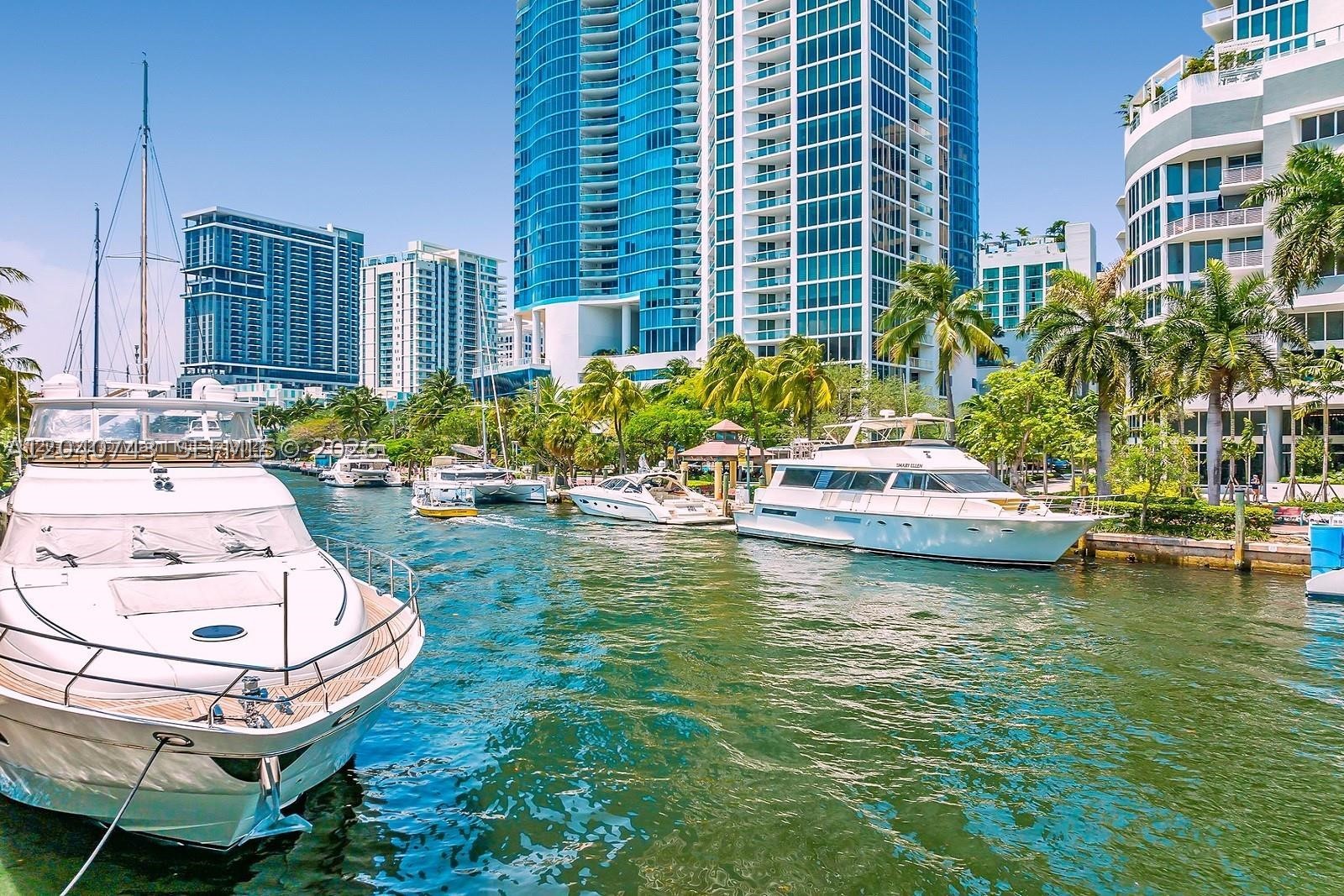 LAS OLAS RIVER HOUSE COND - Residential