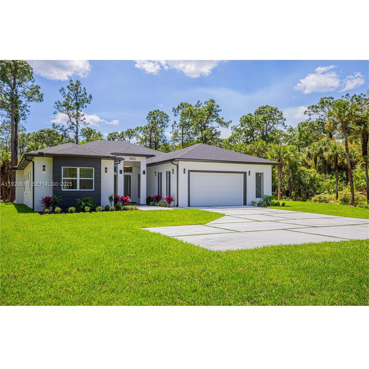 GOLDEN GATE ESTATES - Residential