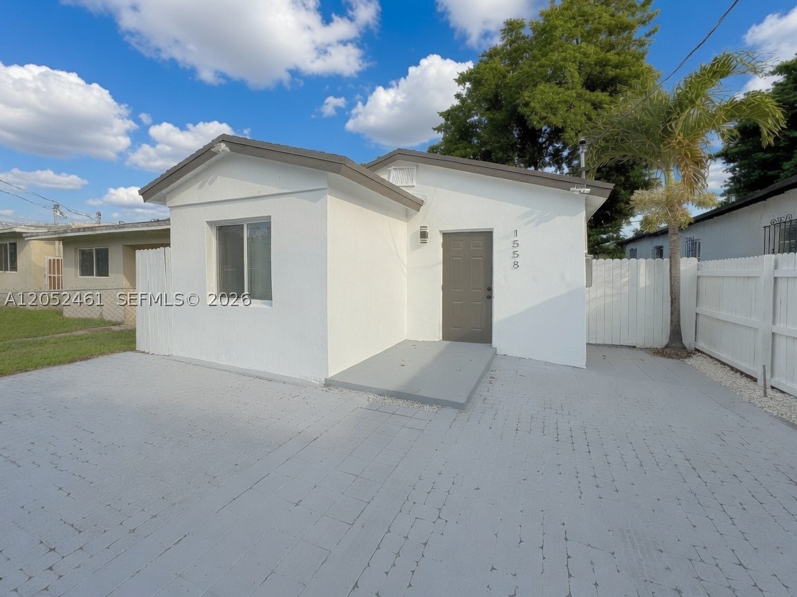 NORTH LIBERTY CITY - Residential