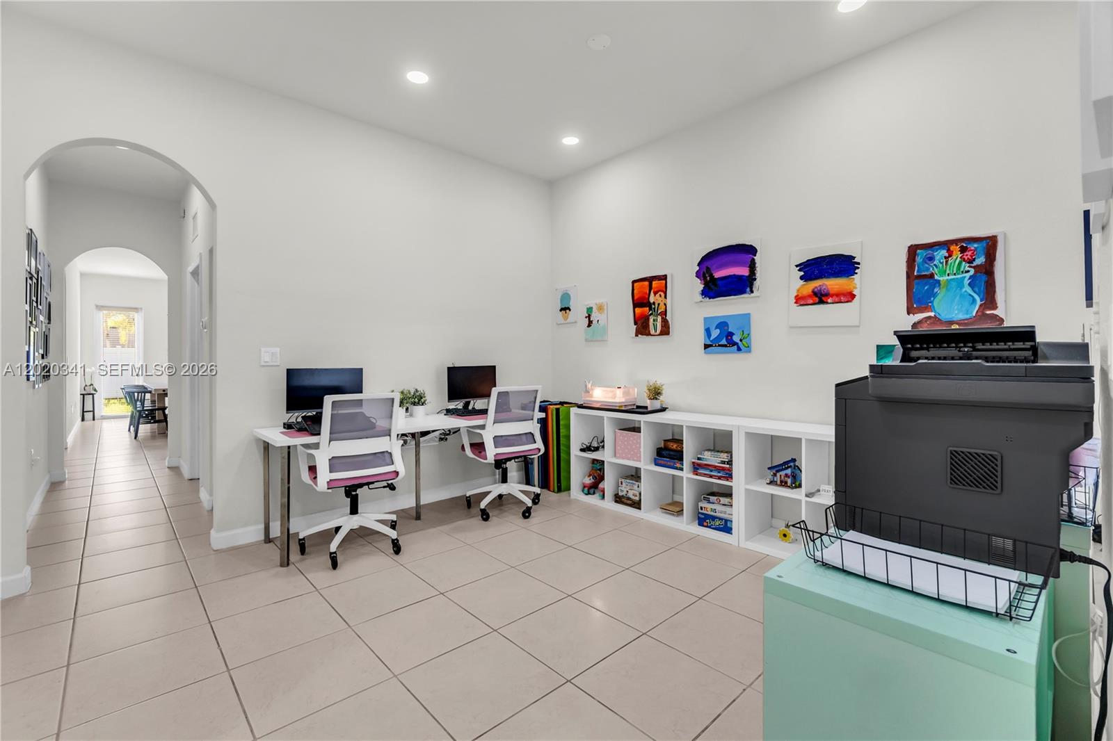 KENDALL COMMONS RESIDENTI - Residential