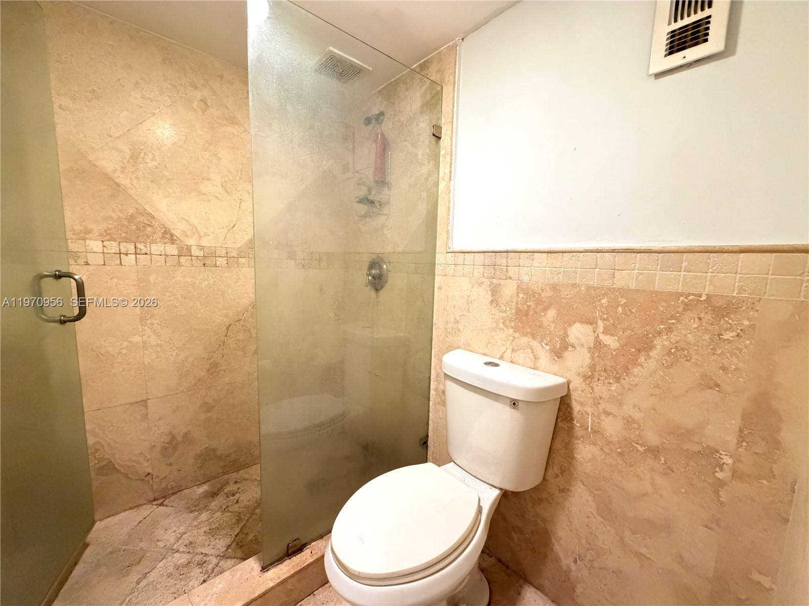 COCO WOOD CONDO - Residential