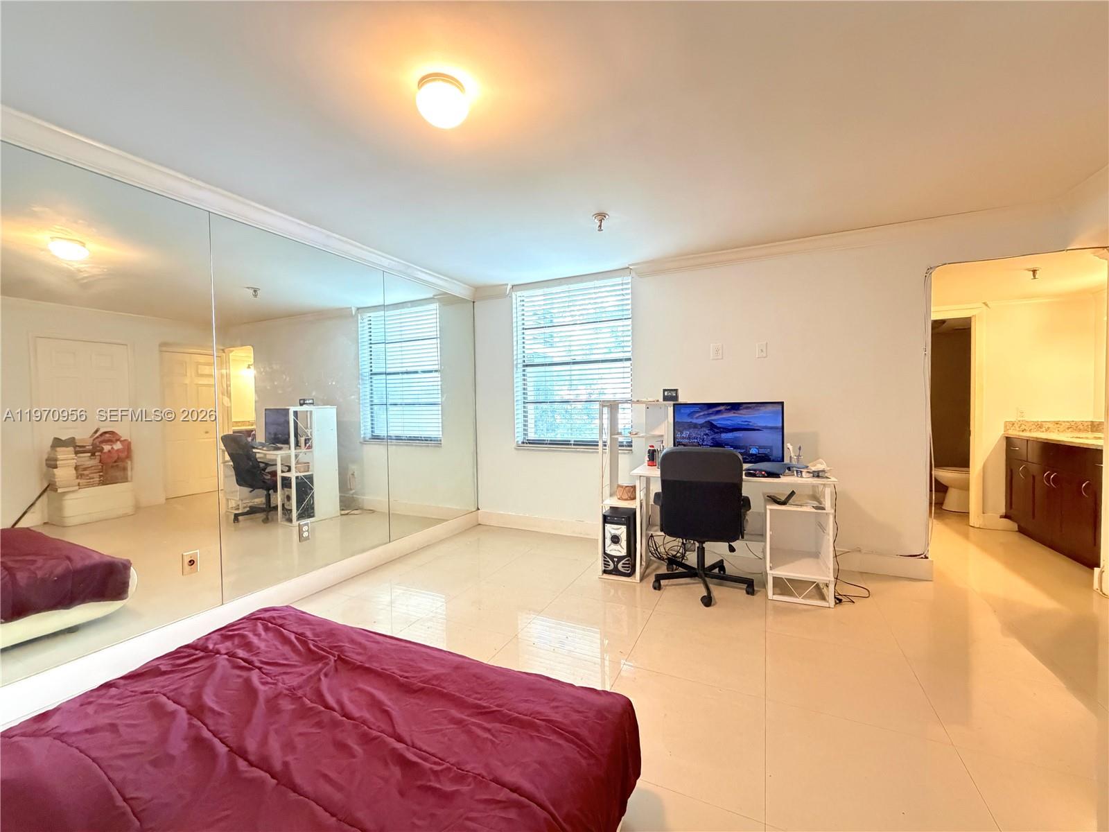 COCO WOOD CONDO - Residential