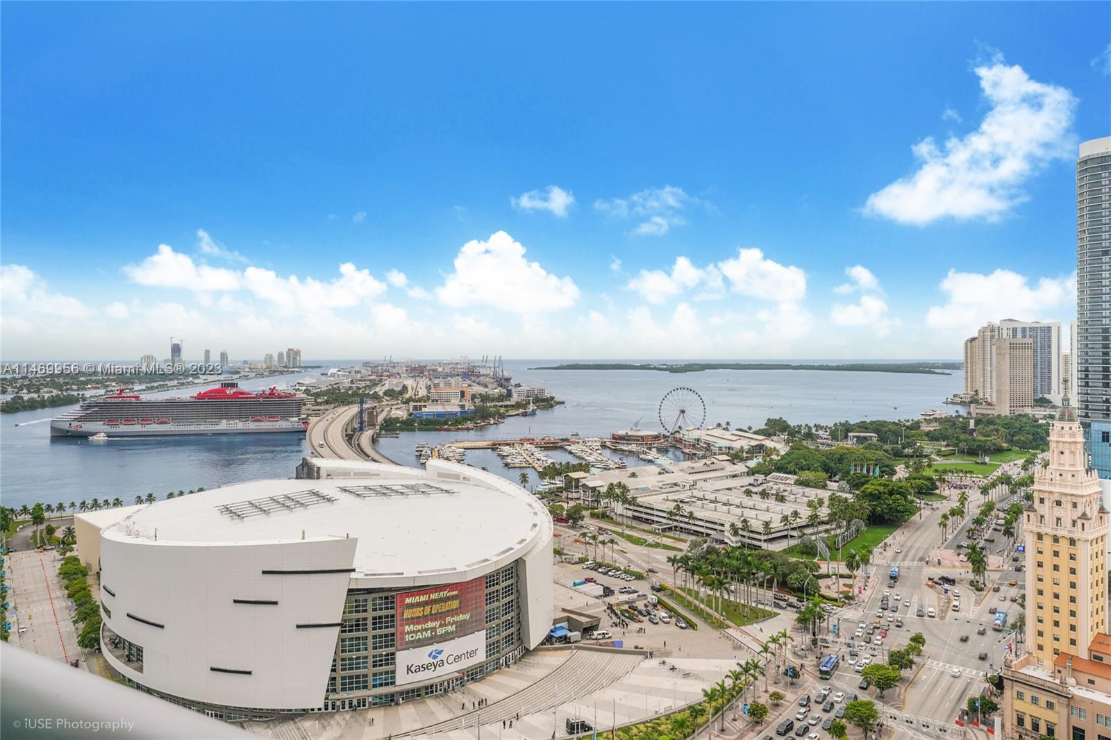 MARINABLUE CONDO - Residential