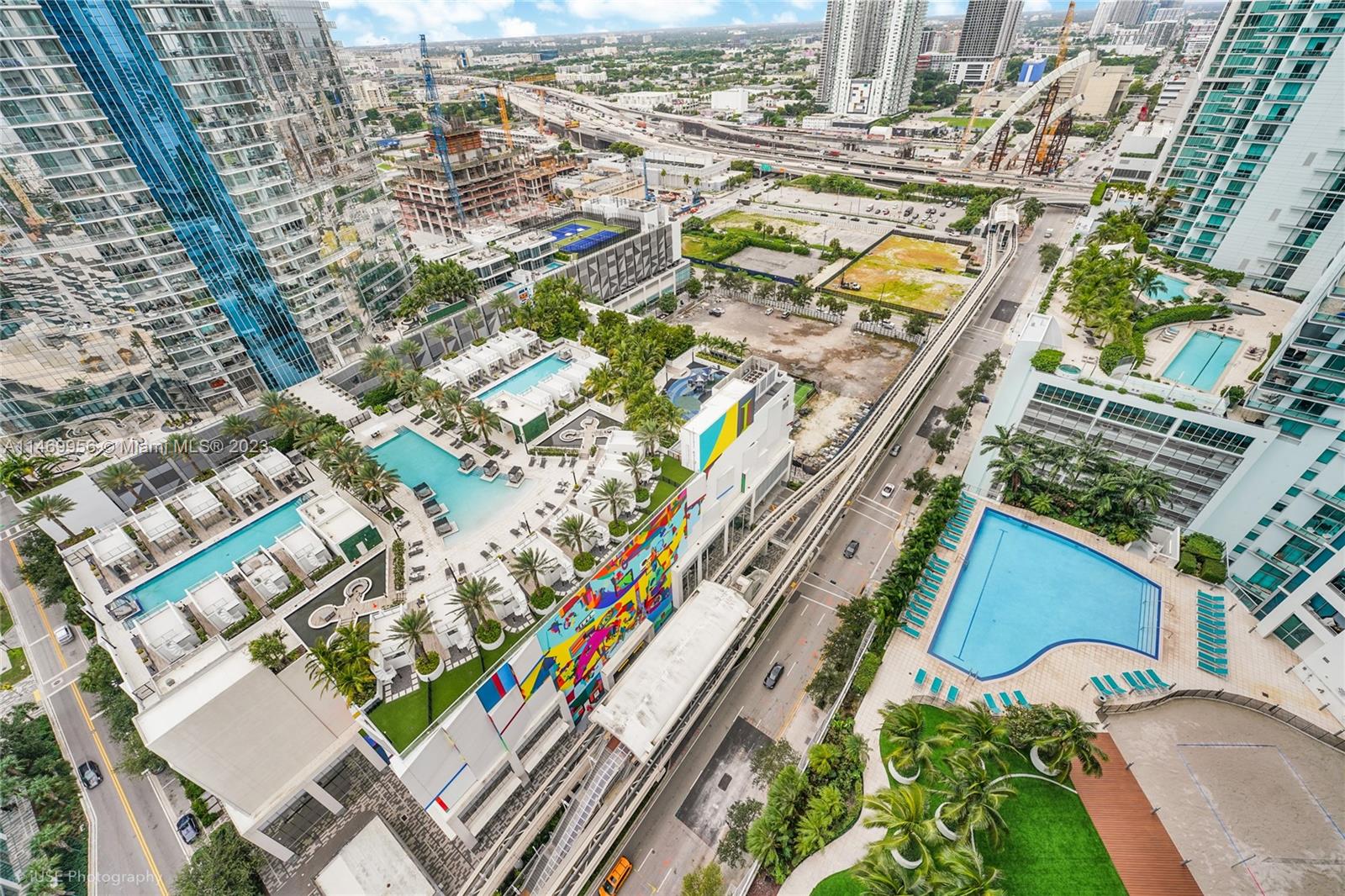 MARINABLUE CONDO - Residential