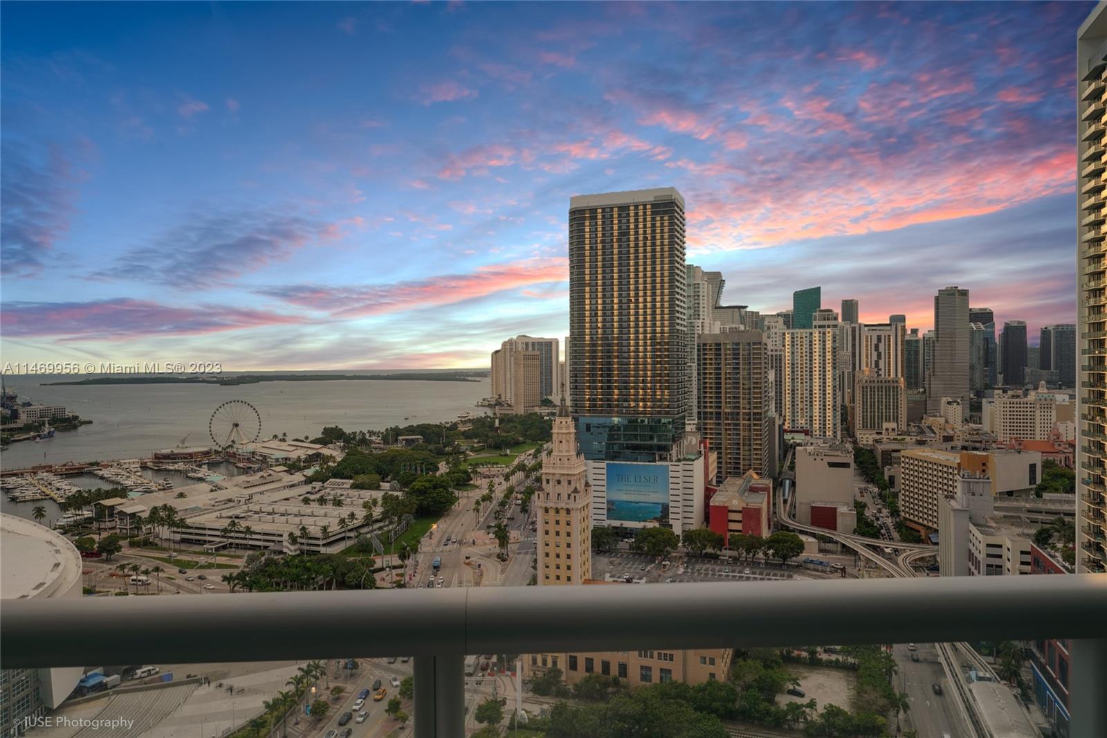 MARINABLUE CONDO - Residential