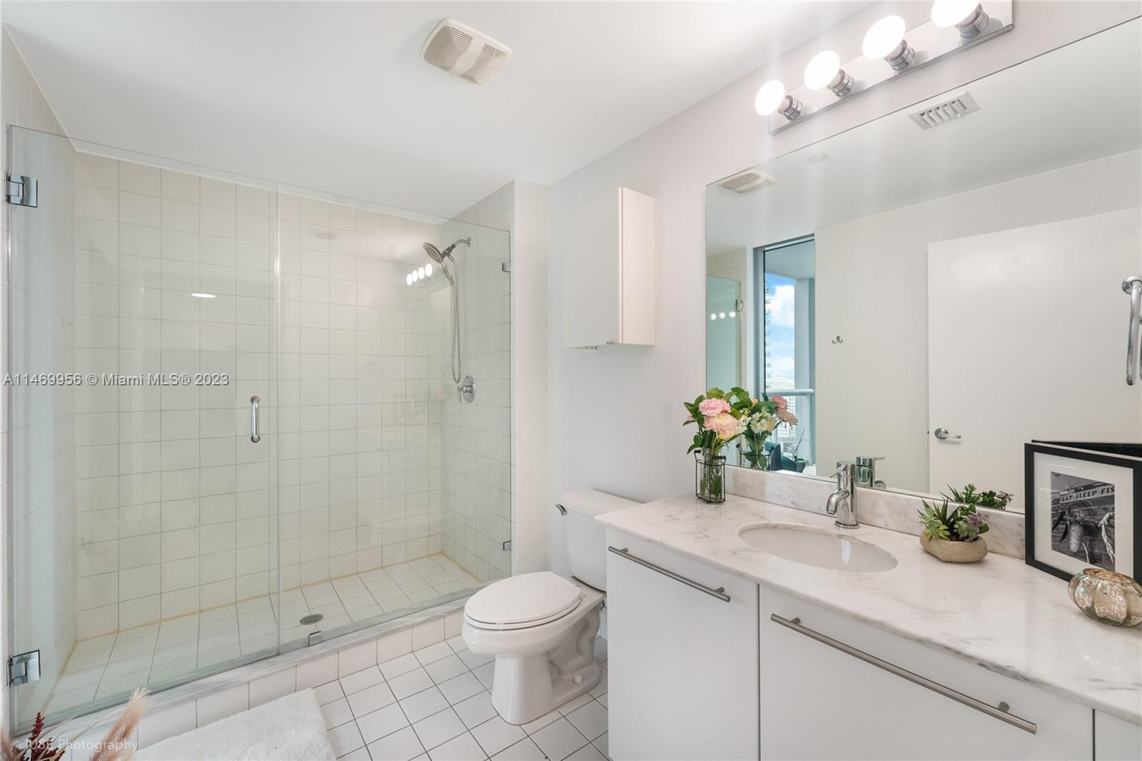 MARINABLUE CONDO - Residential