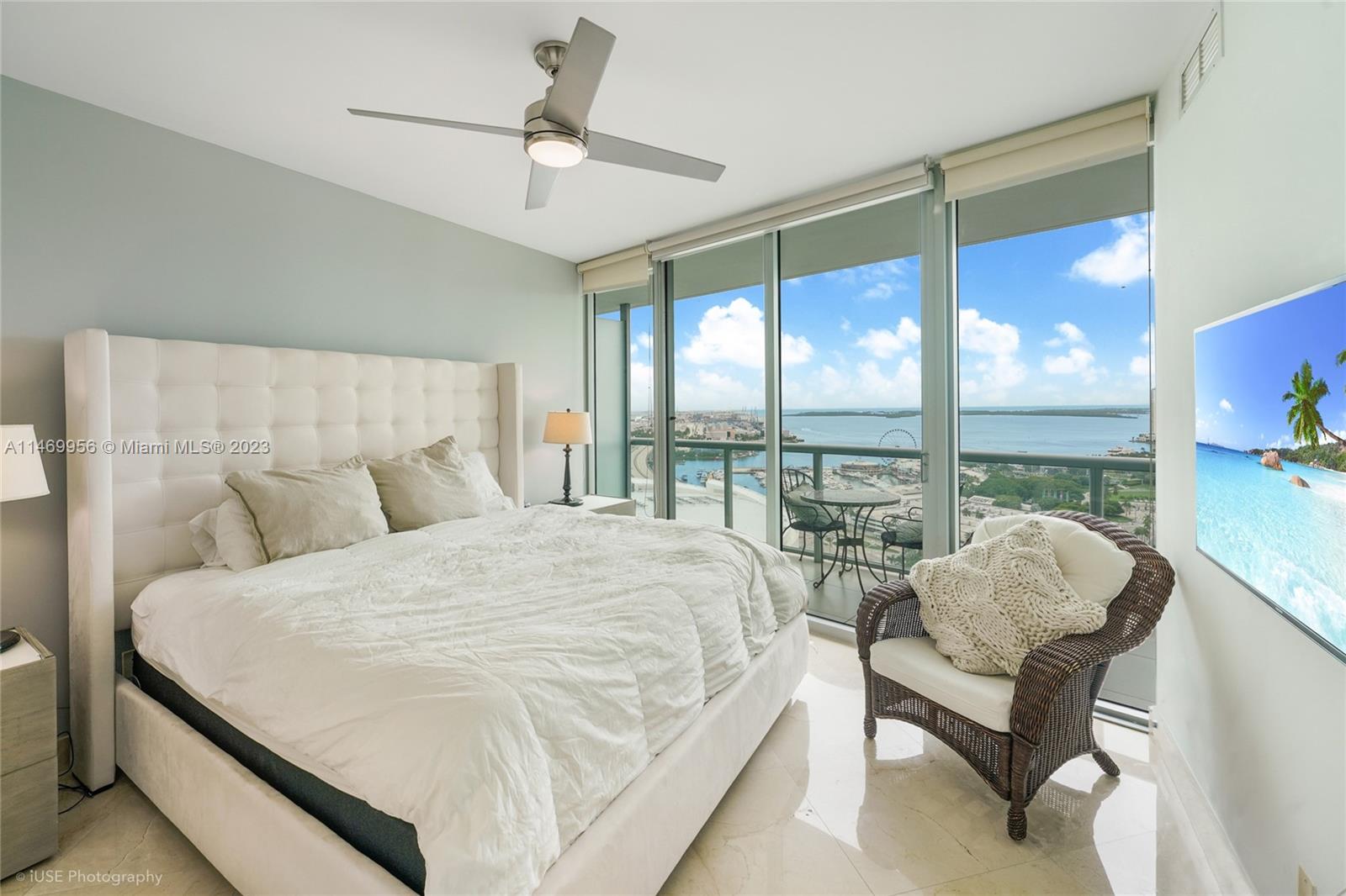 MARINABLUE CONDO - Residential