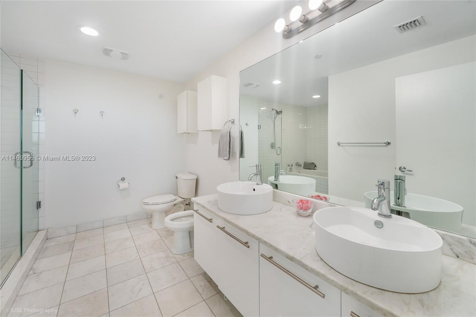 MARINABLUE CONDO - Residential