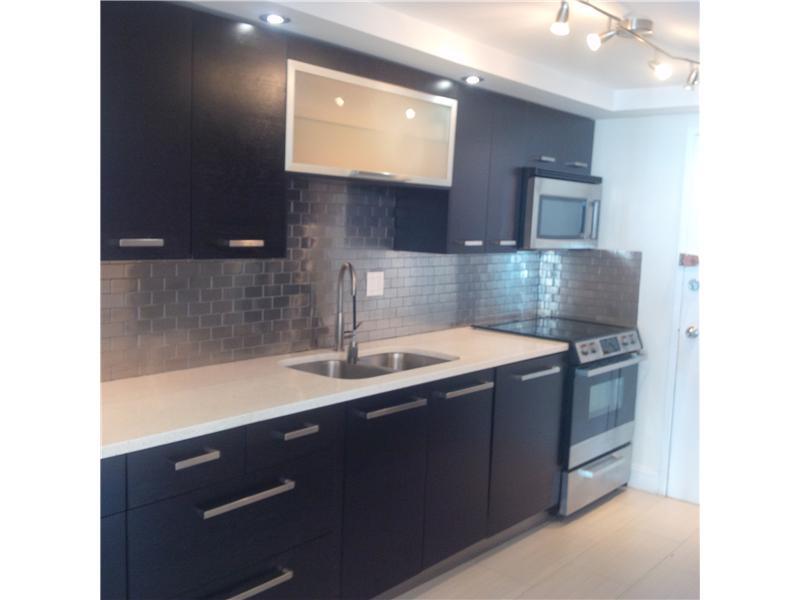 DEL PRADO CONDO - Residential Lease