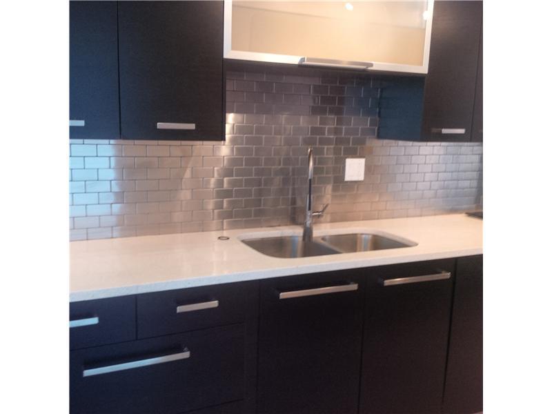 DEL PRADO CONDO - Residential Lease