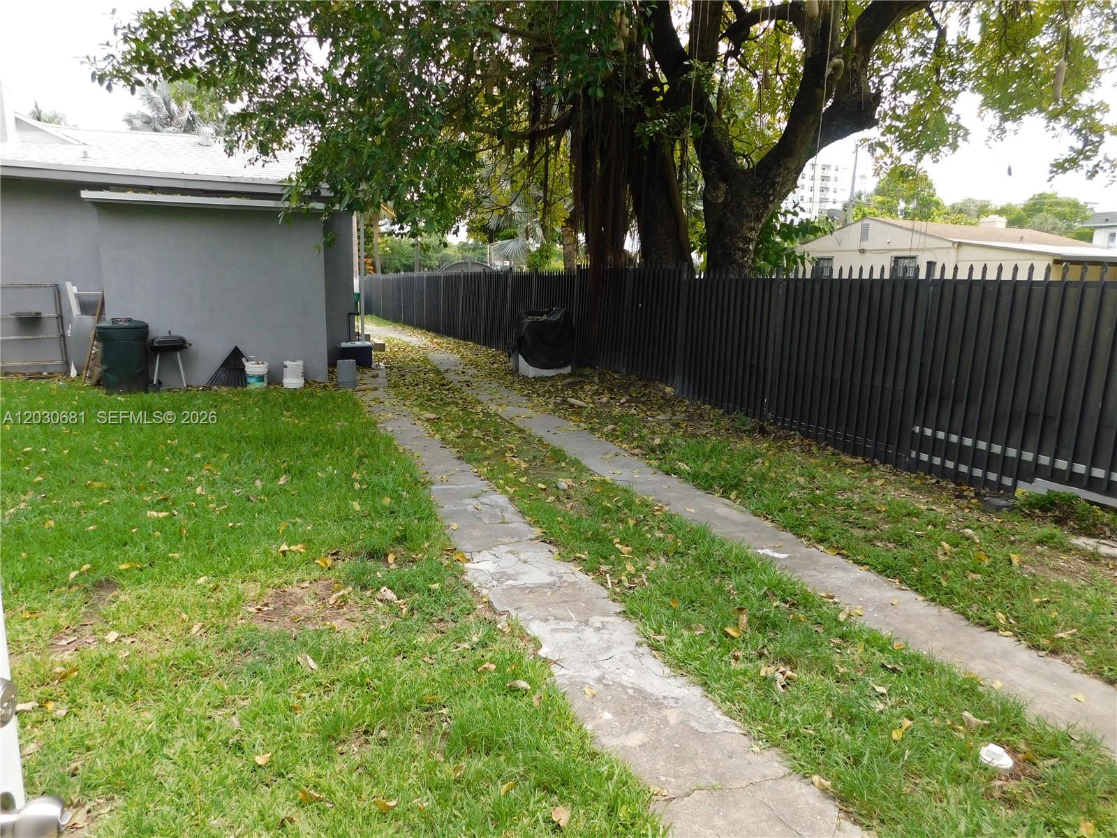 EVERGREEN GARDENS - Residential Lease