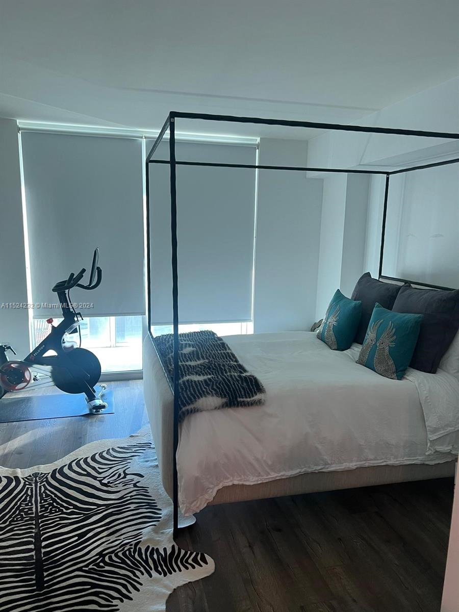 500 BRICKELL WEST CONDO - Residential Lease