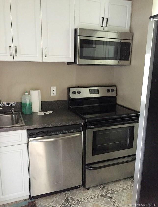 CROSS FOX CONDO - Residential Lease