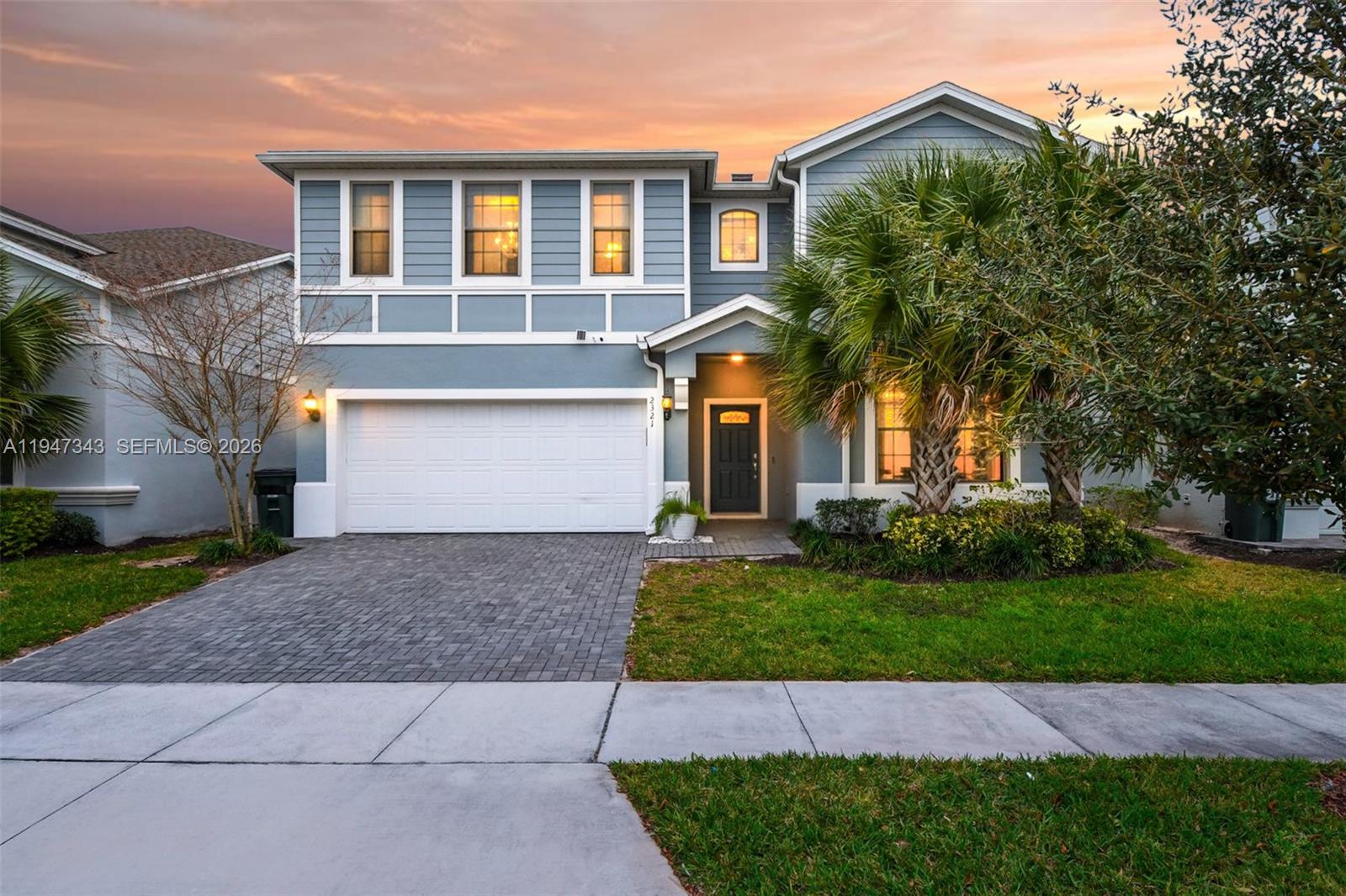 WINDSOR AT WESTSIDE - Residential