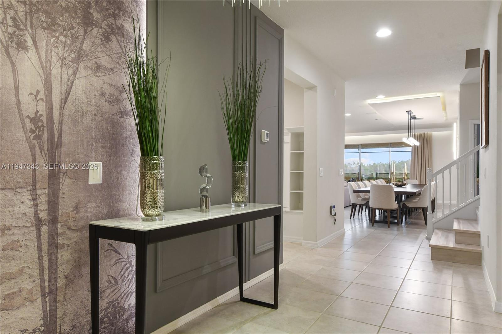 WINDSOR AT WESTSIDE - Residential
