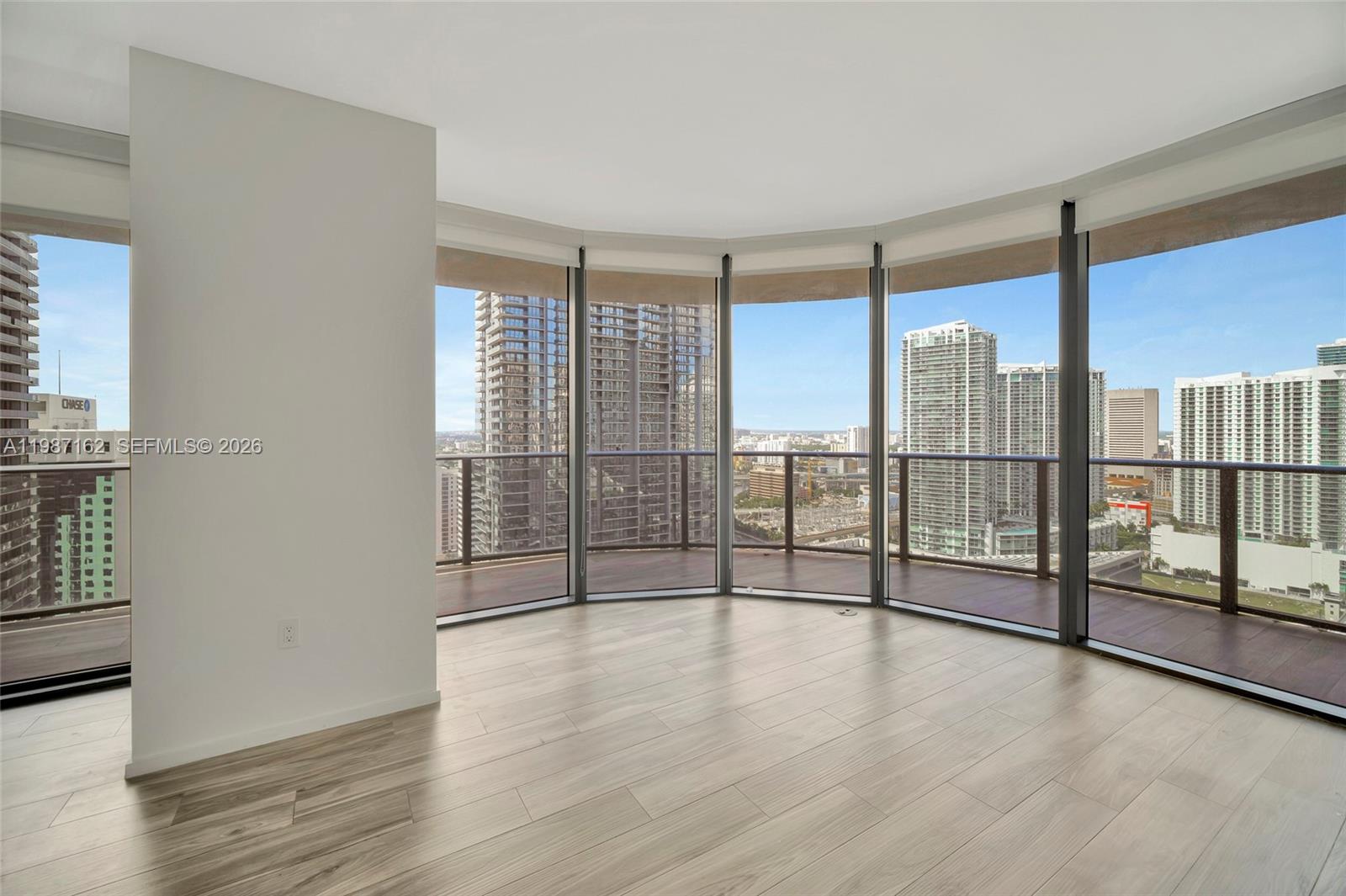 801 SMA RESIDENCES CONDO - Residential