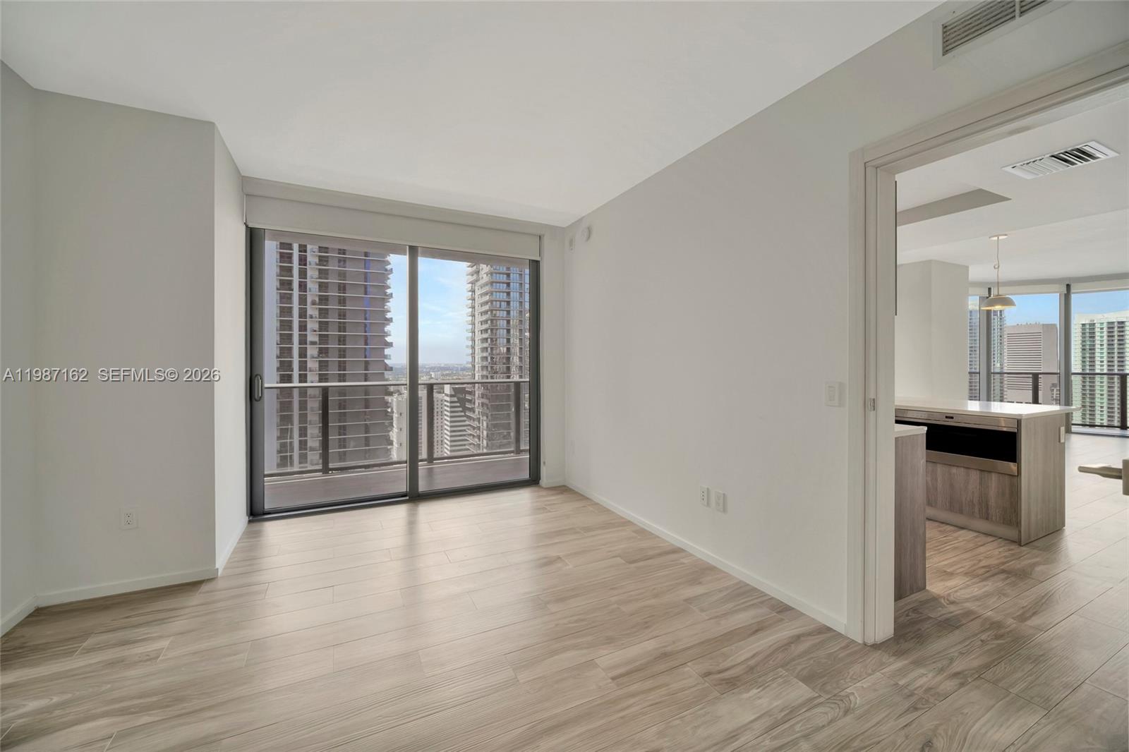 801 SMA RESIDENCES CONDO - Residential