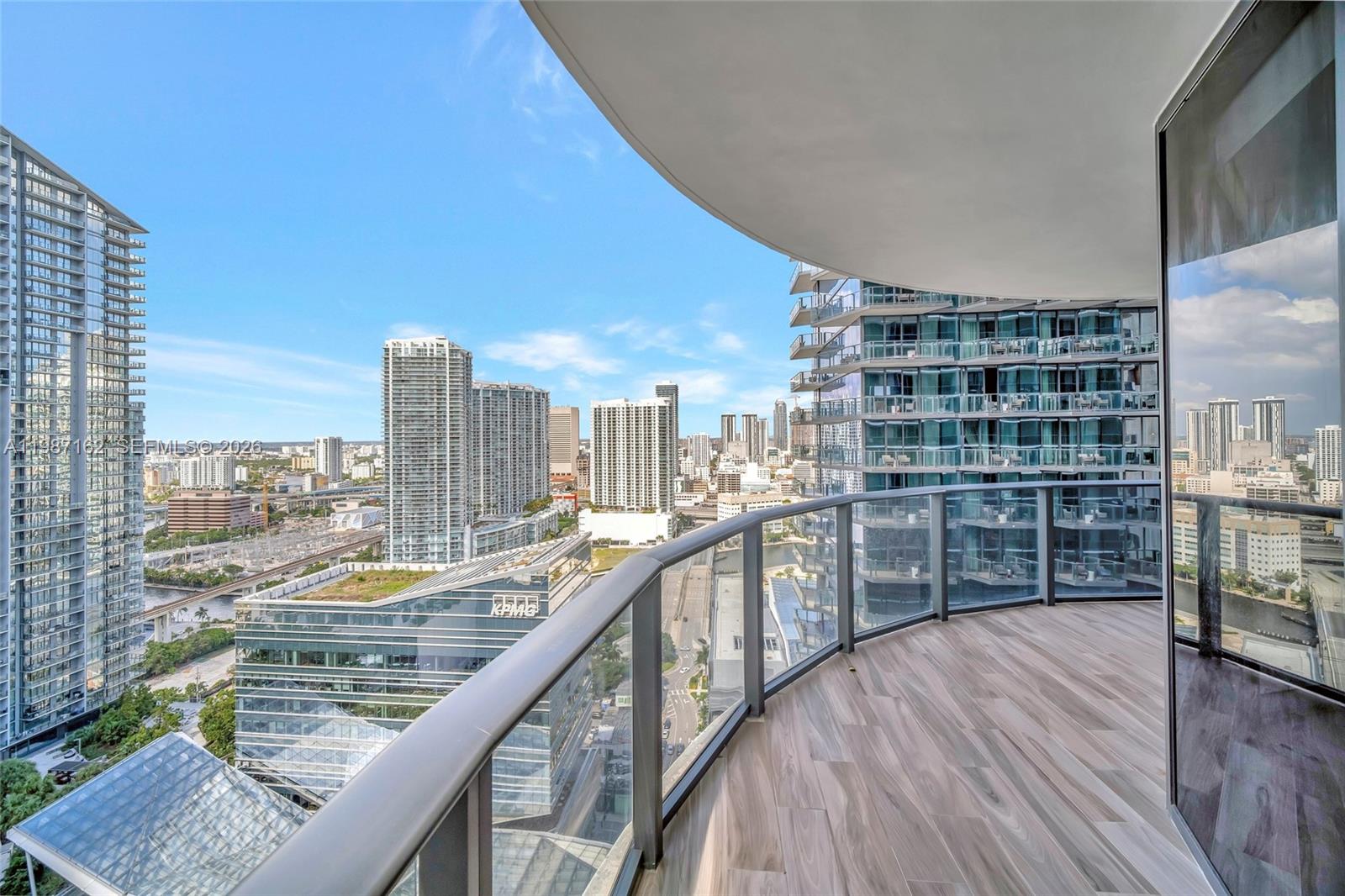801 SMA RESIDENCES CONDO - Residential