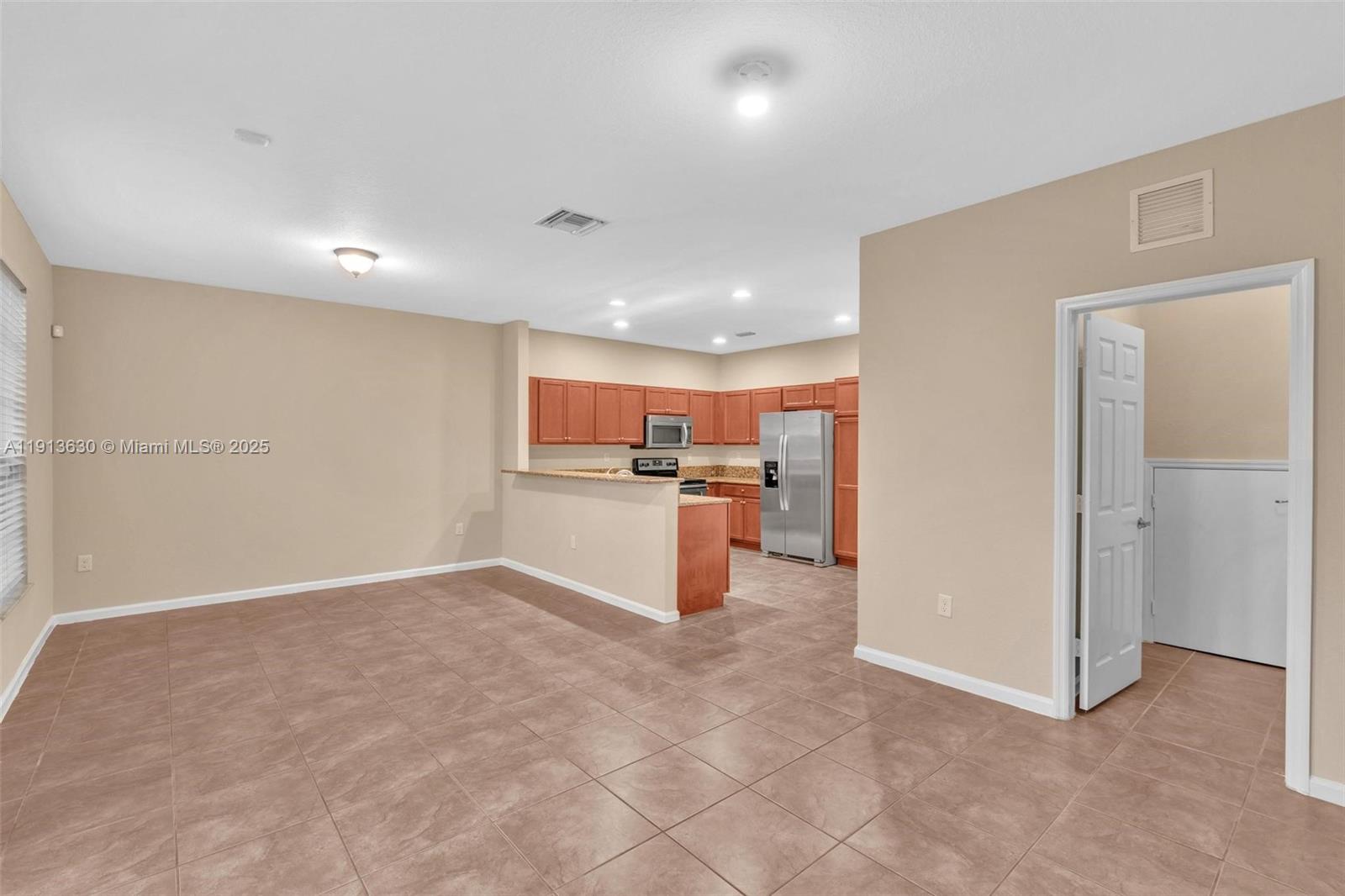STROK PLAT NO 2 - Residential