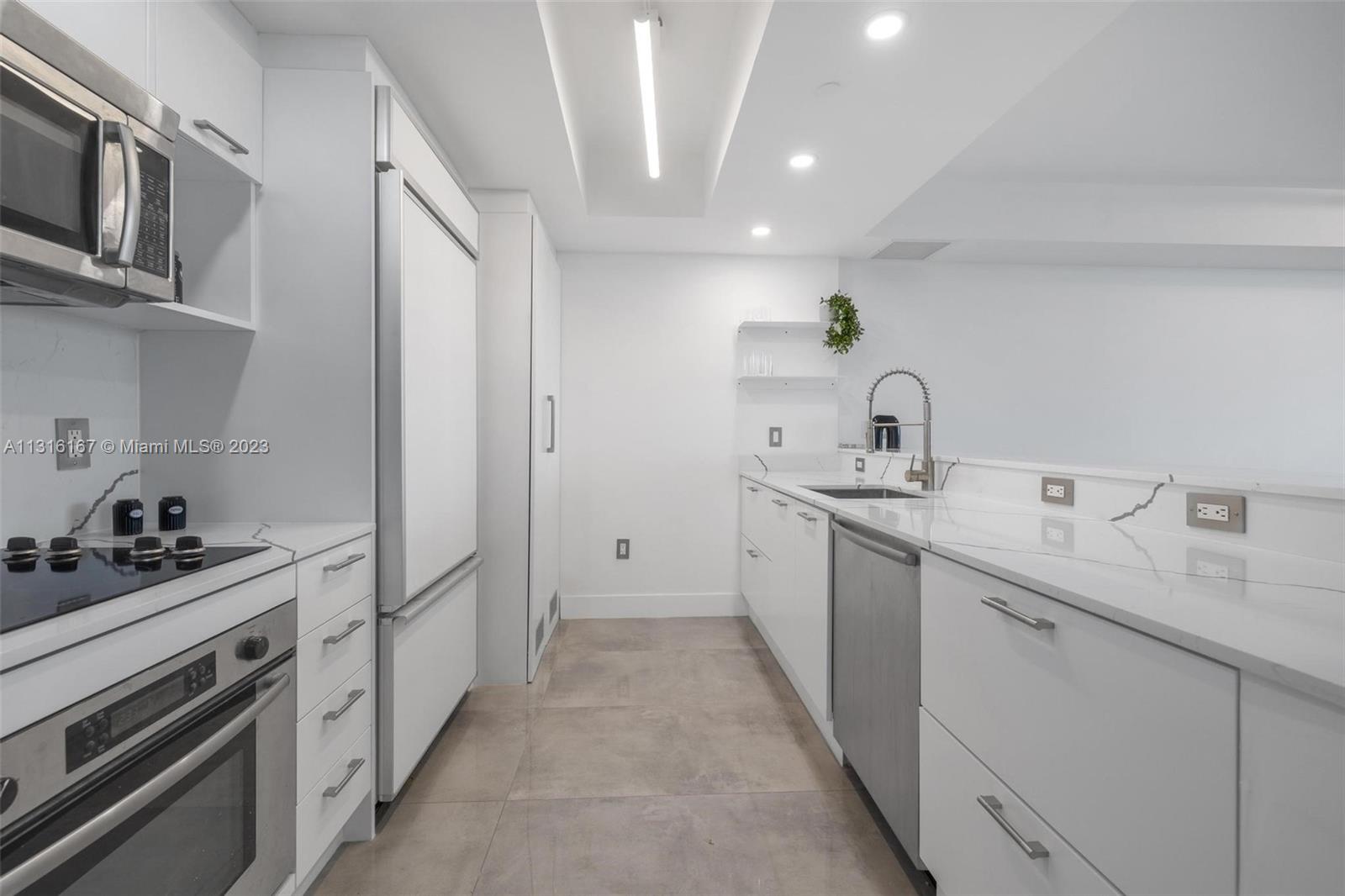 50 BISCAYNE CONDO - Residential