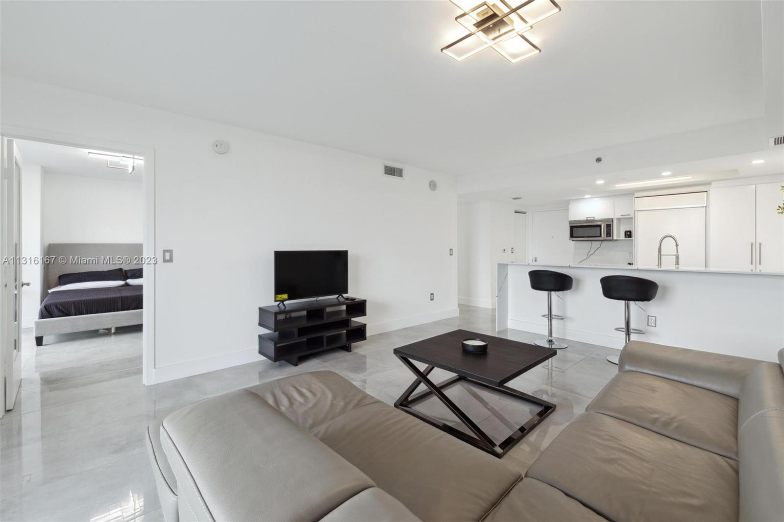 50 BISCAYNE CONDO - Residential