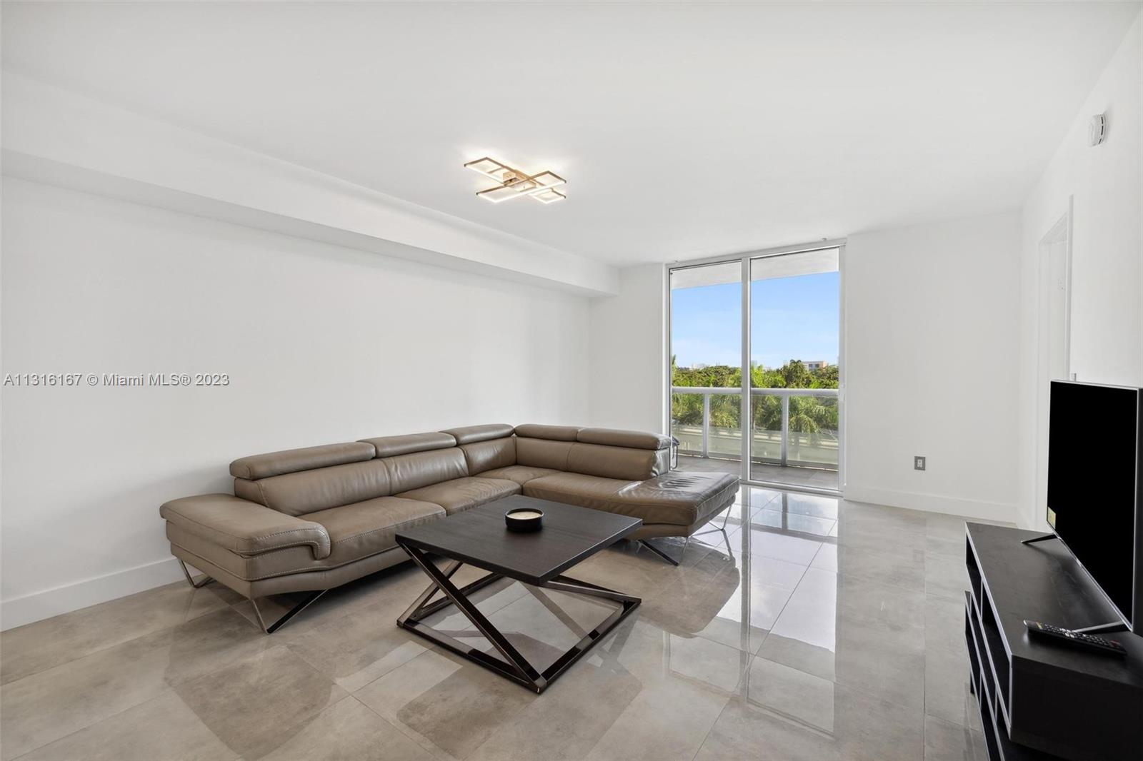 50 BISCAYNE CONDO - Residential