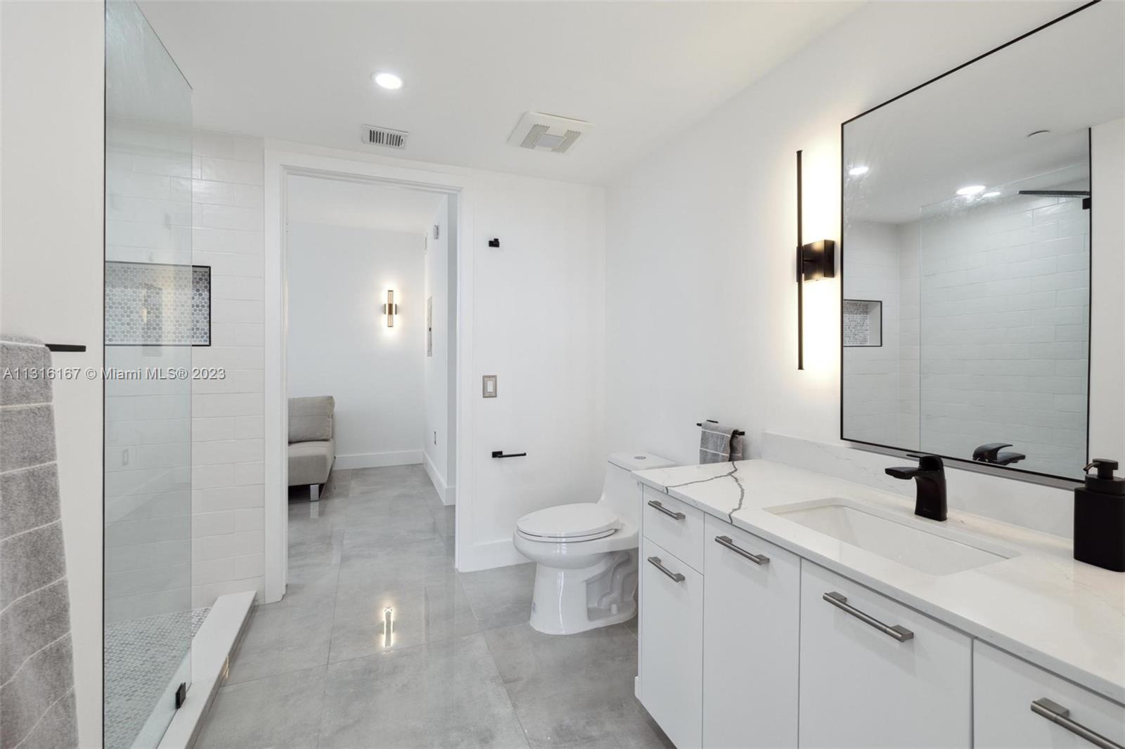 50 BISCAYNE CONDO - Residential