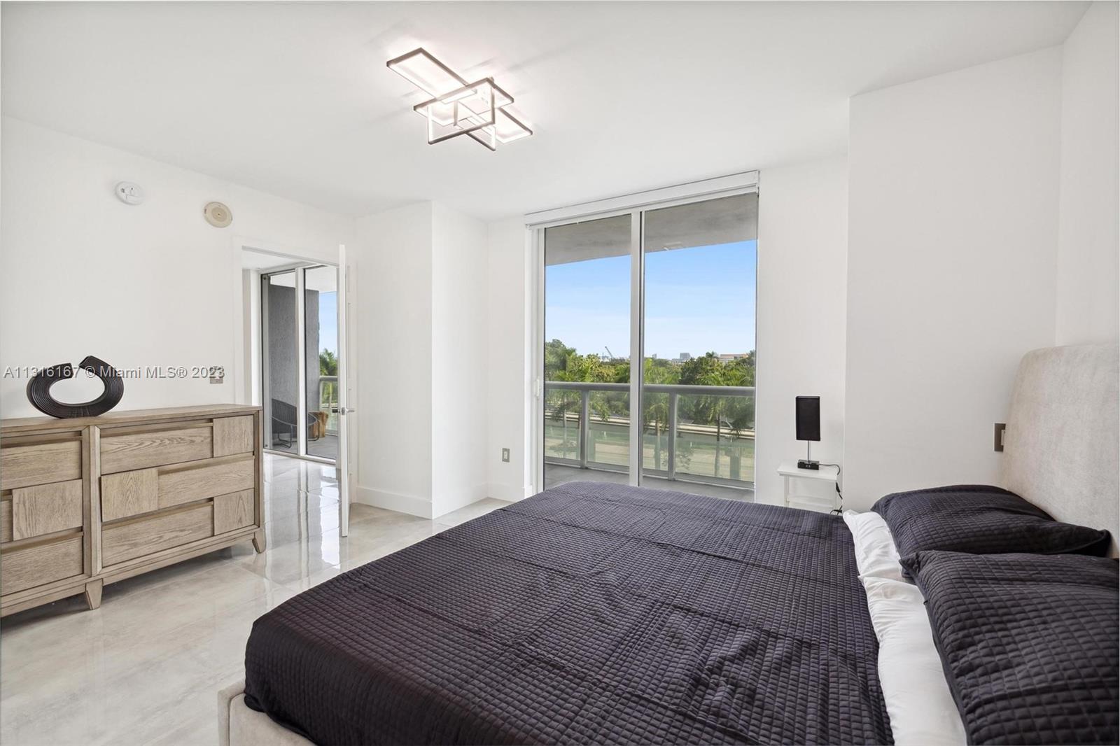 50 BISCAYNE CONDO - Residential