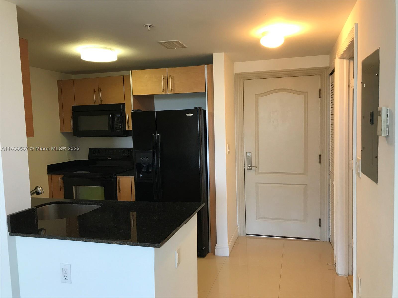 BRICKELL WAY CONDO - Residential Lease