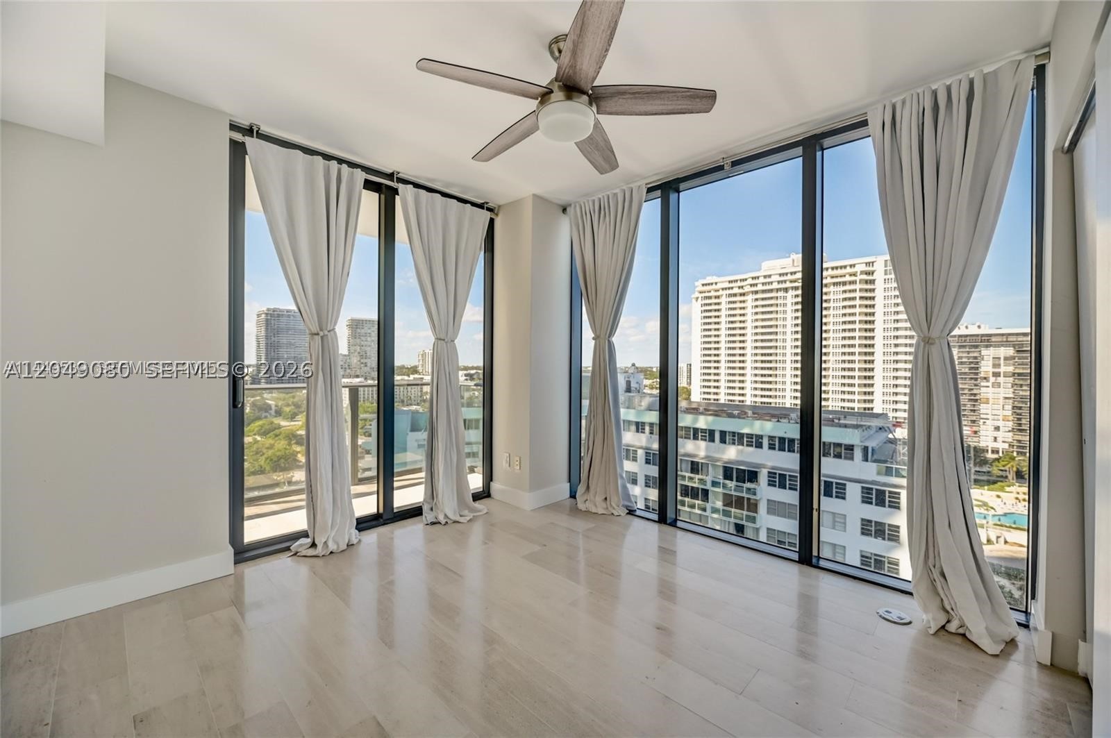 ONE PARAISO CONDO - Residential