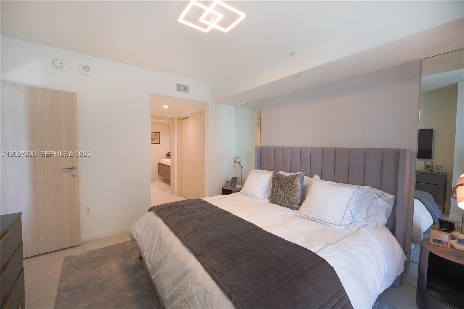 BRICKELL FLATIRON CONDO - Residential Lease