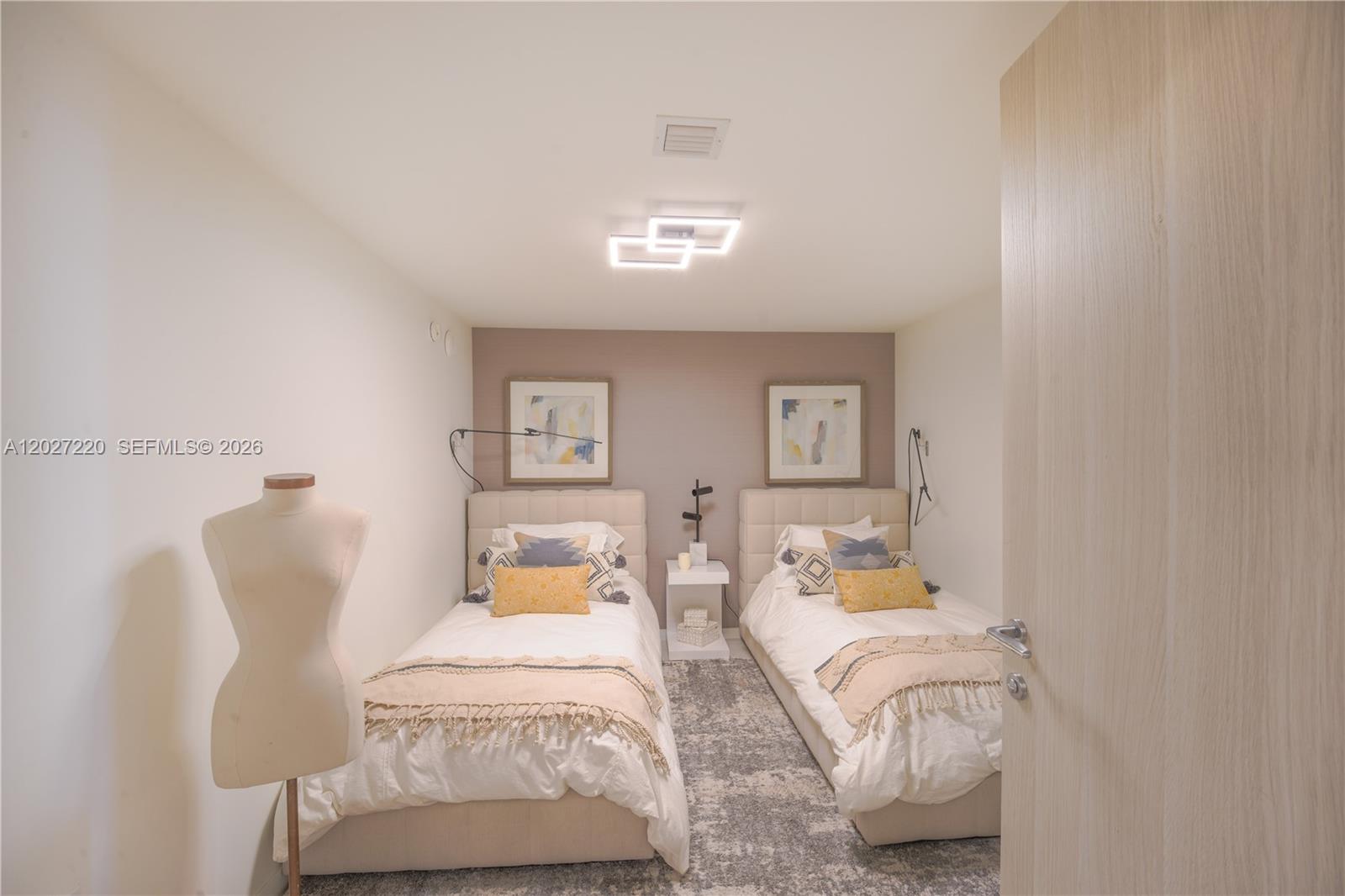 BRICKELL FLATIRON CONDO - Residential Lease